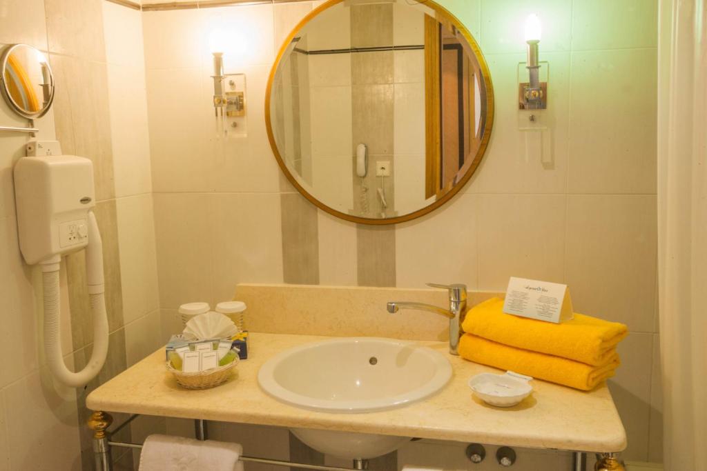 Double or Twin Sea View