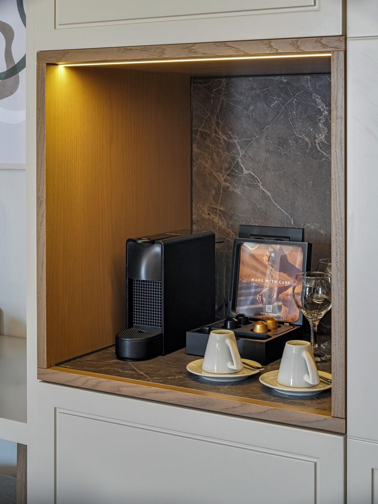 Suite with Private Pool