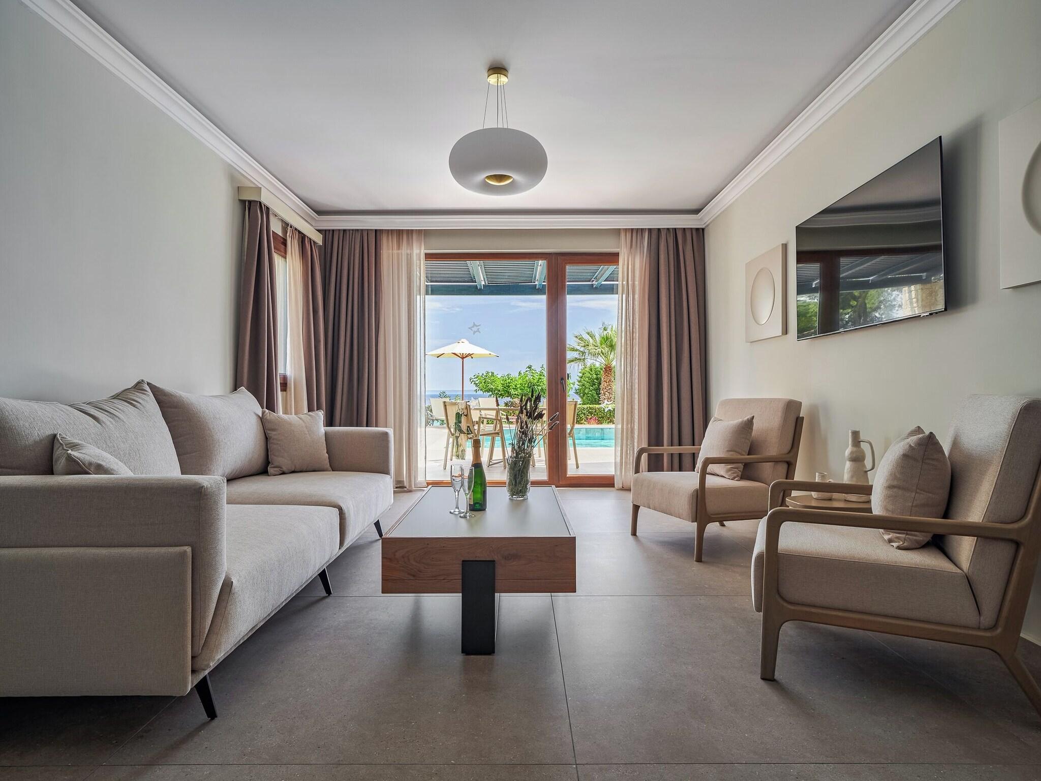 Suite with Private Pool