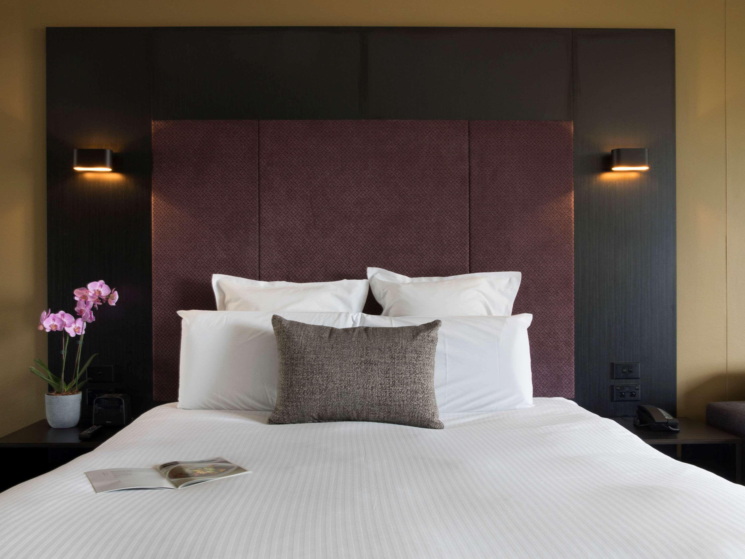 Double Deluxe King Bed