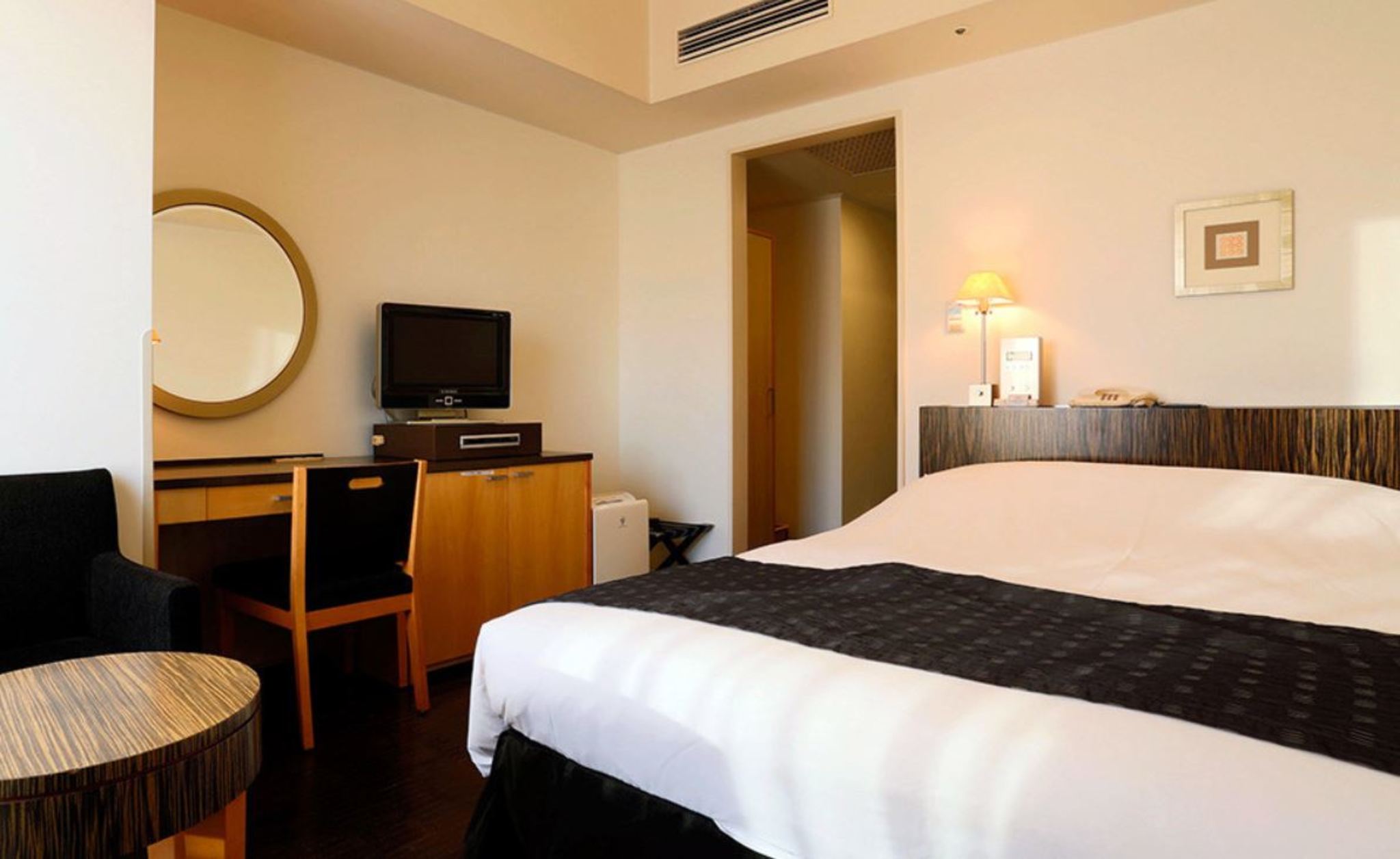 Double Superior Queen Bed