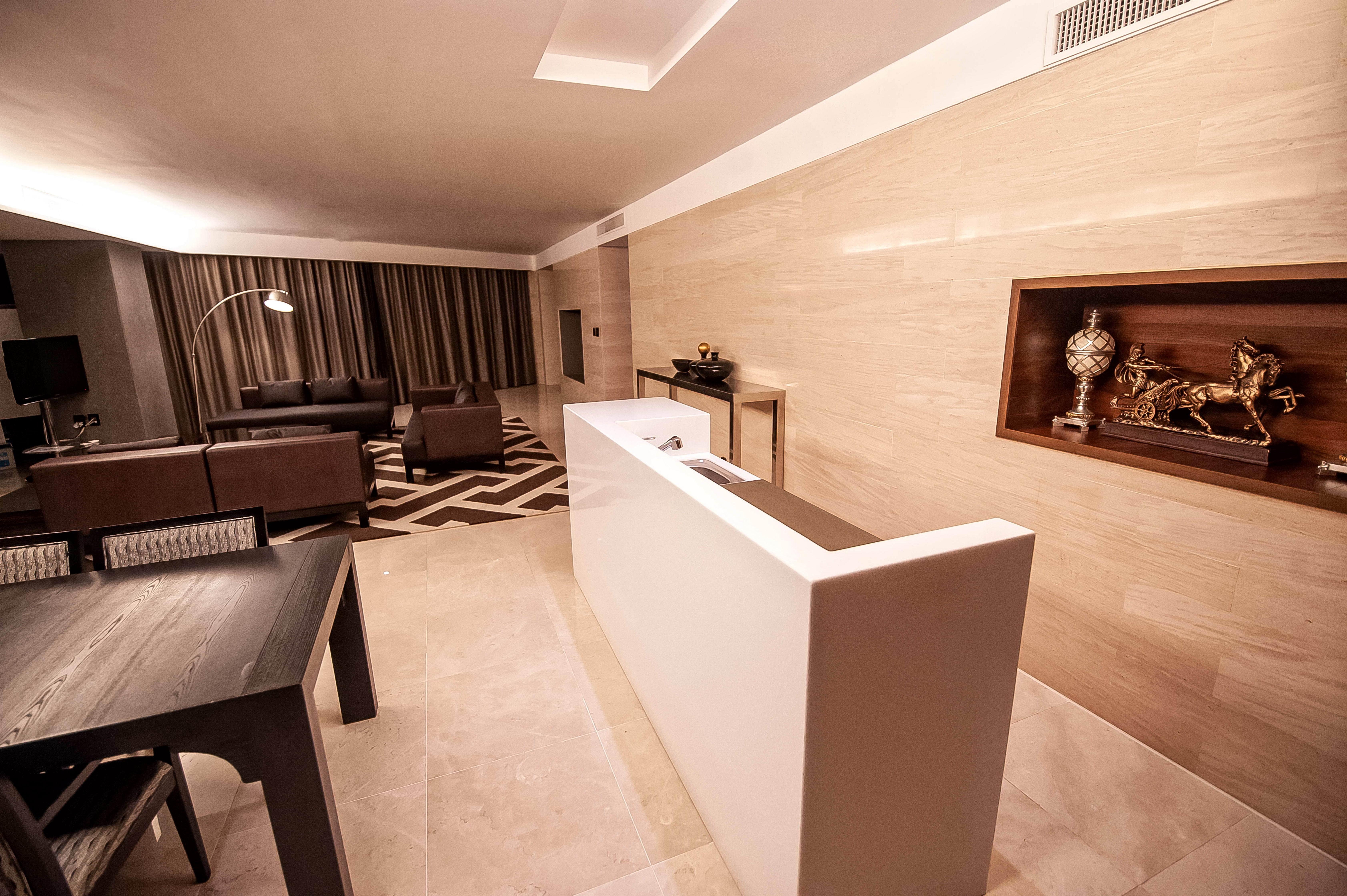 Suite King Bed One Bedroom 