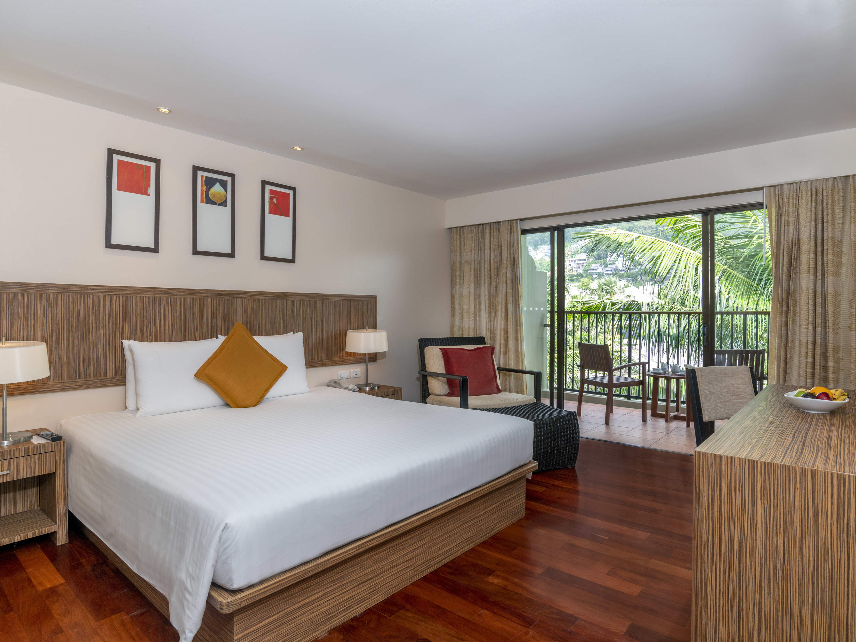 Family Room King Size Bed