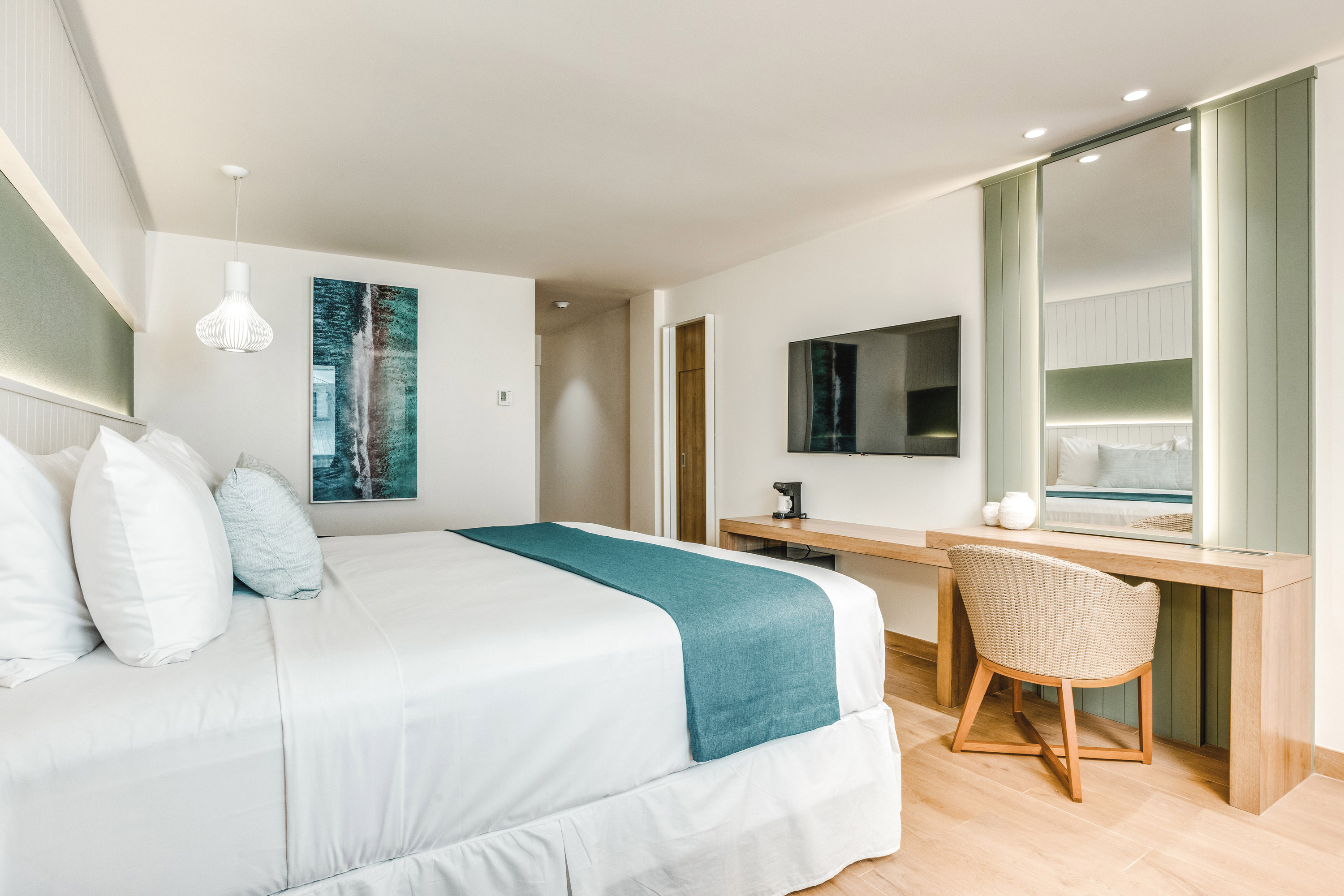 Room Deluxe King Bed