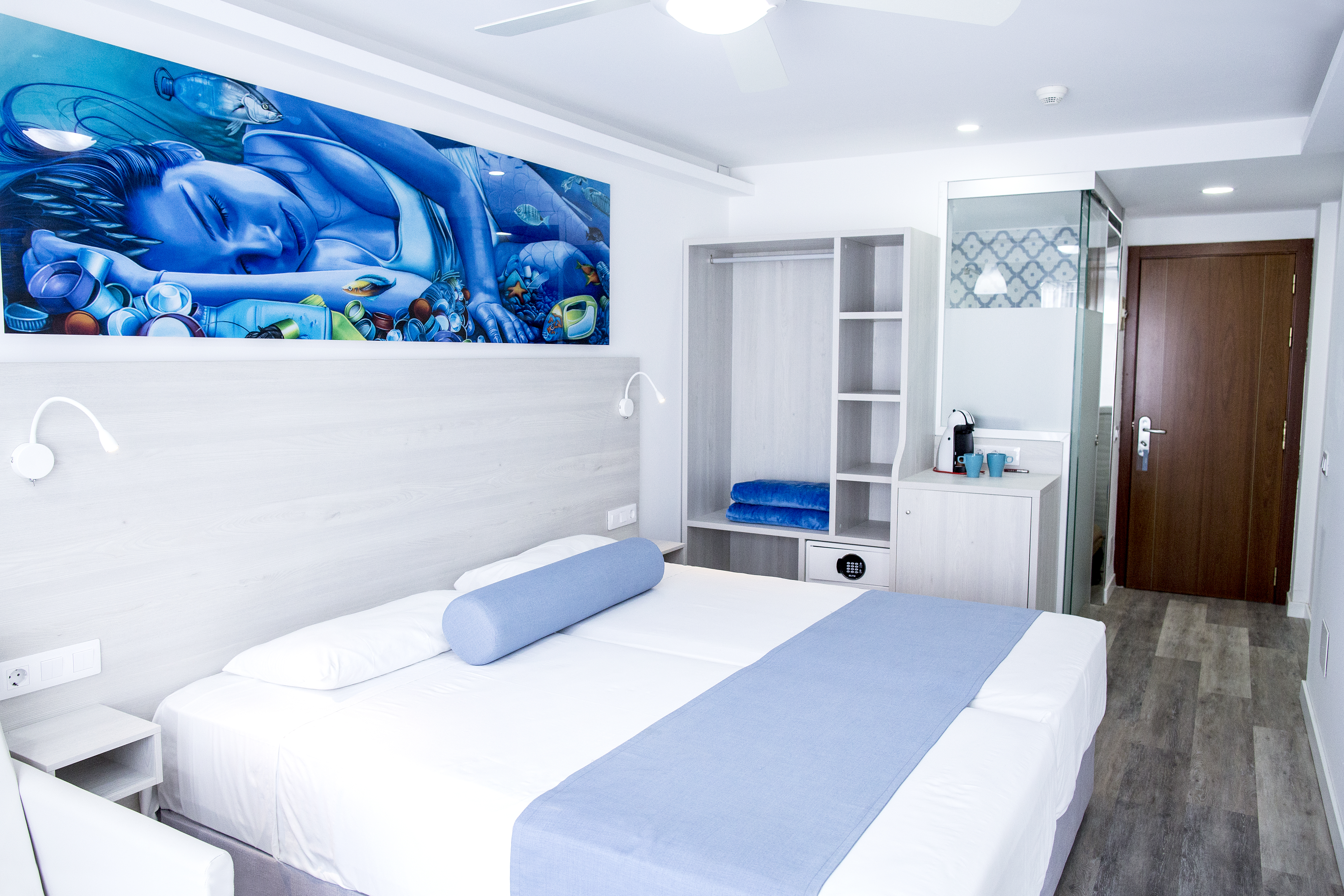 Double or Twin Capacity 2