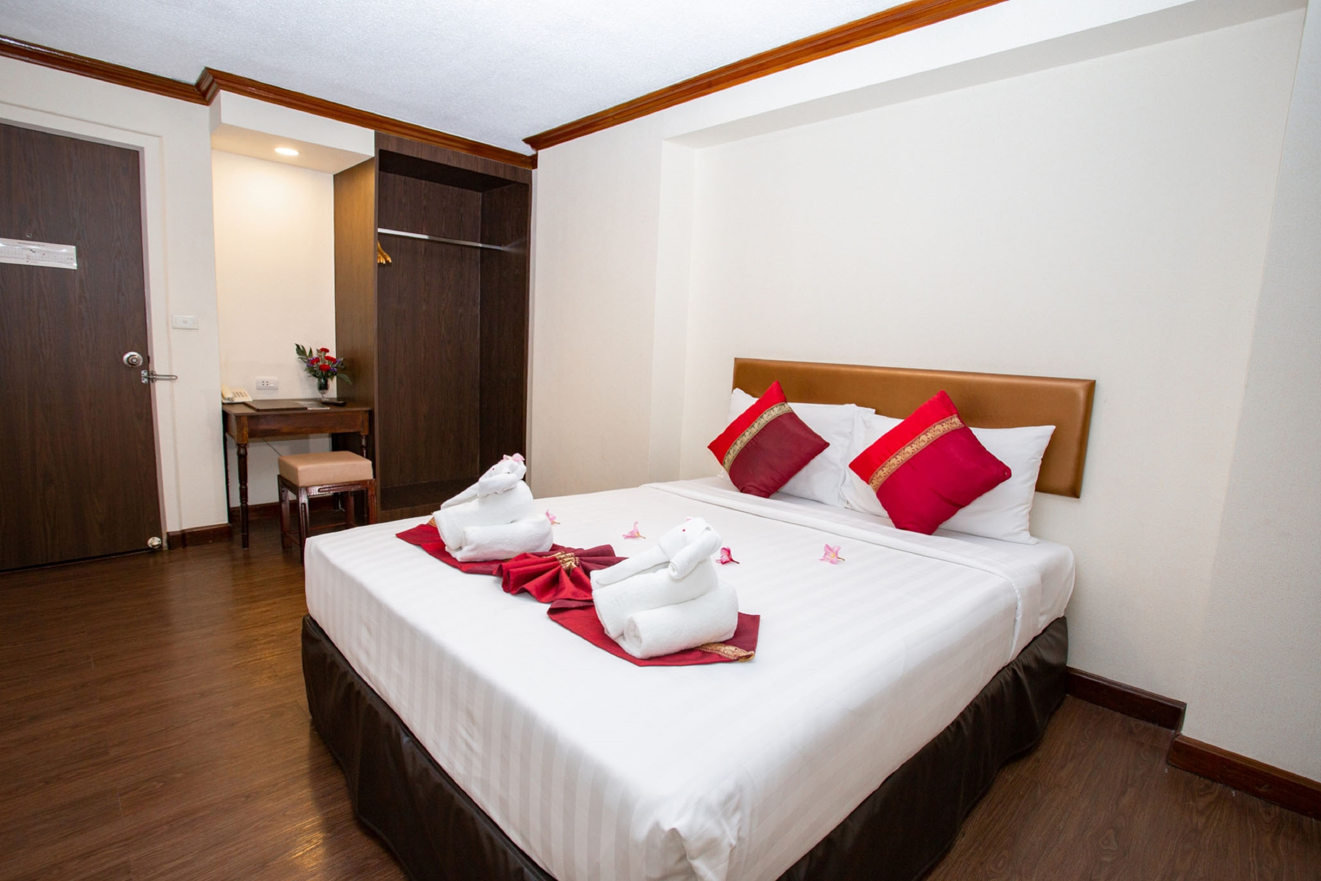 Double Deluxe Premium