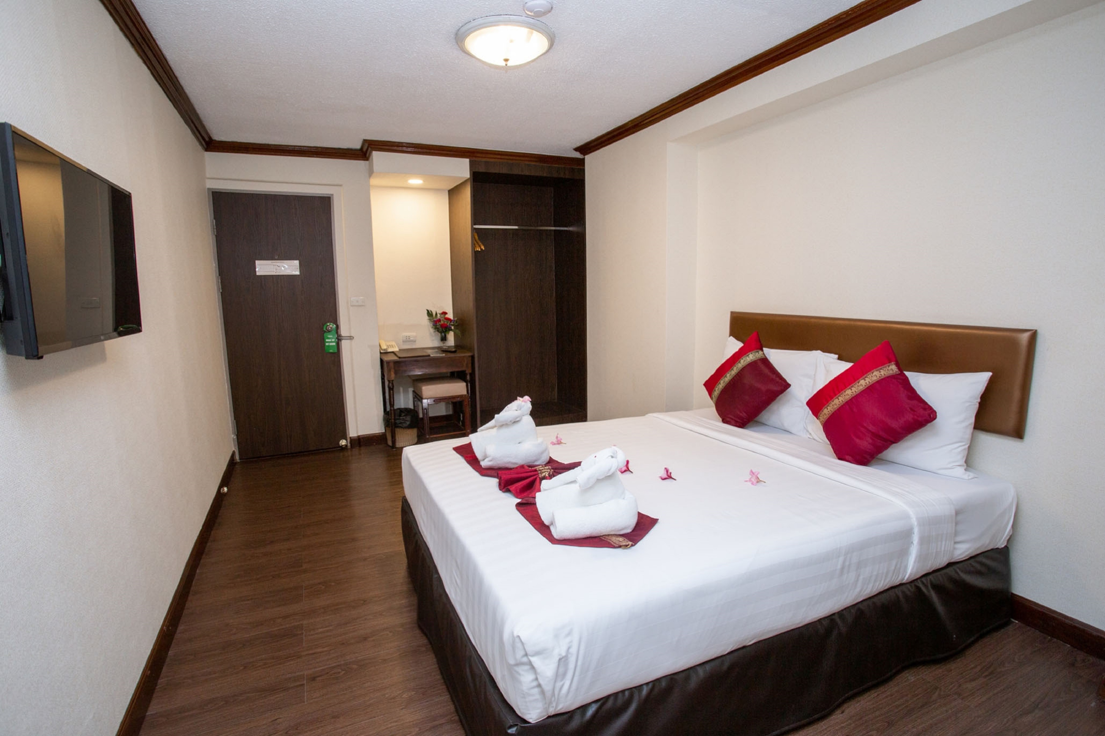 Double Deluxe Premium