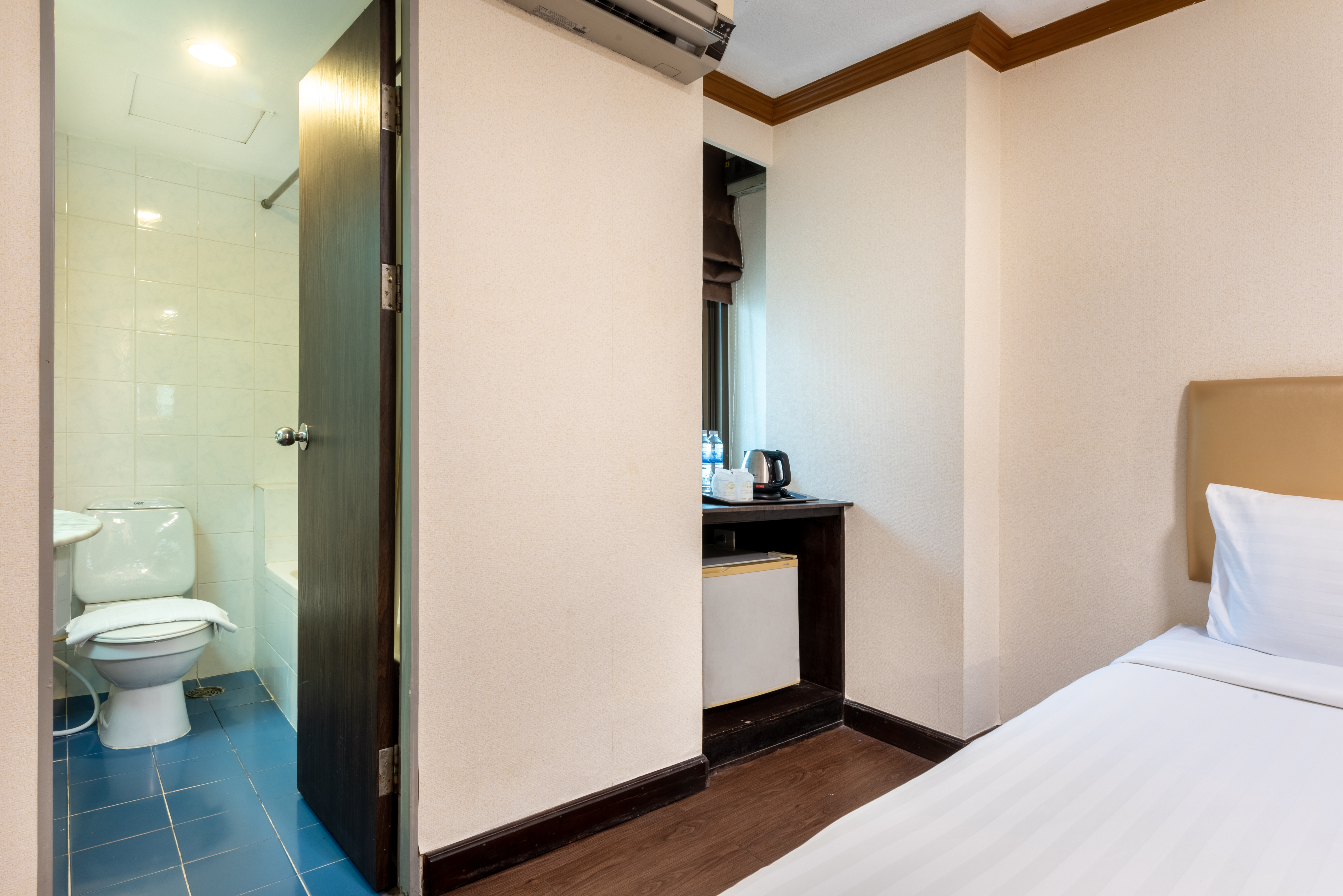 Double or Twin Standard