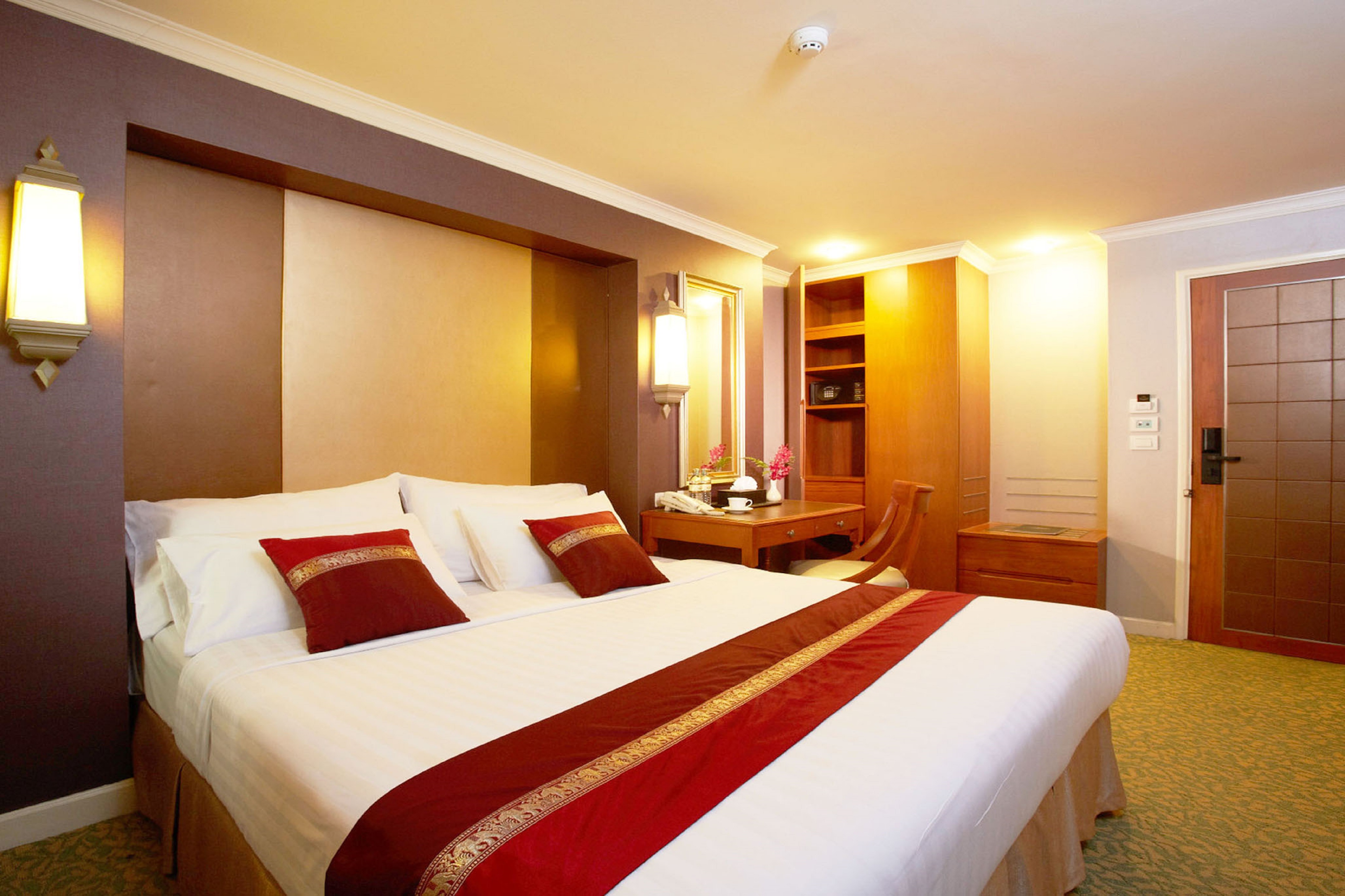 Double or Twin Deluxe Executive