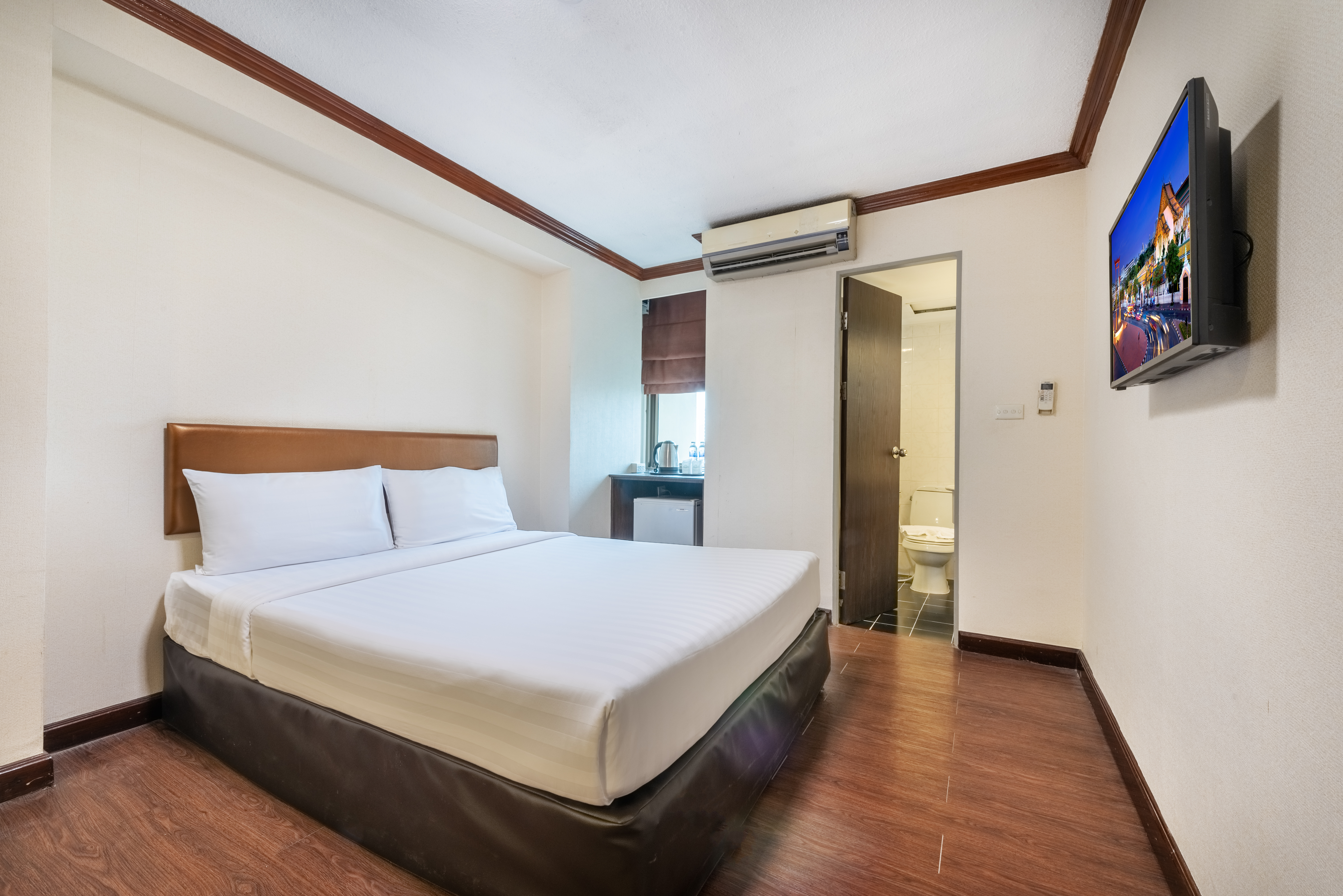 Double or Twin Standard