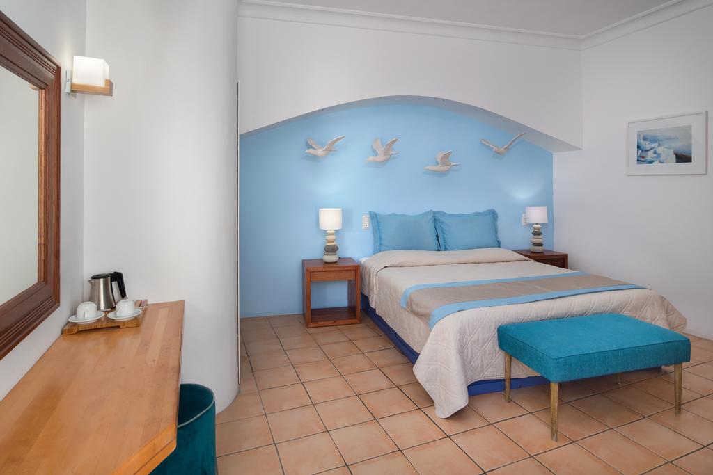 Double or Twin Standard