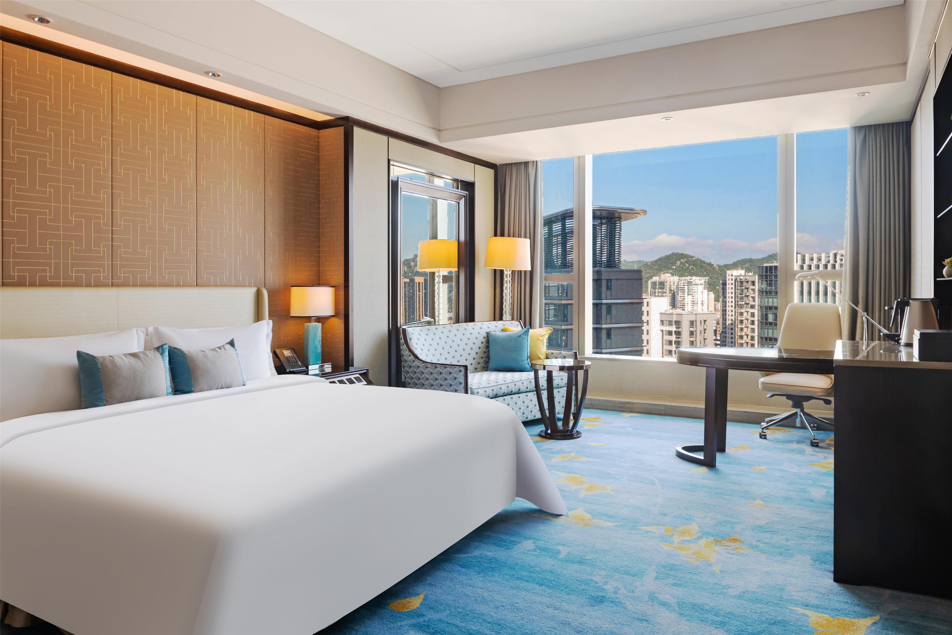 Double Executive King Bed