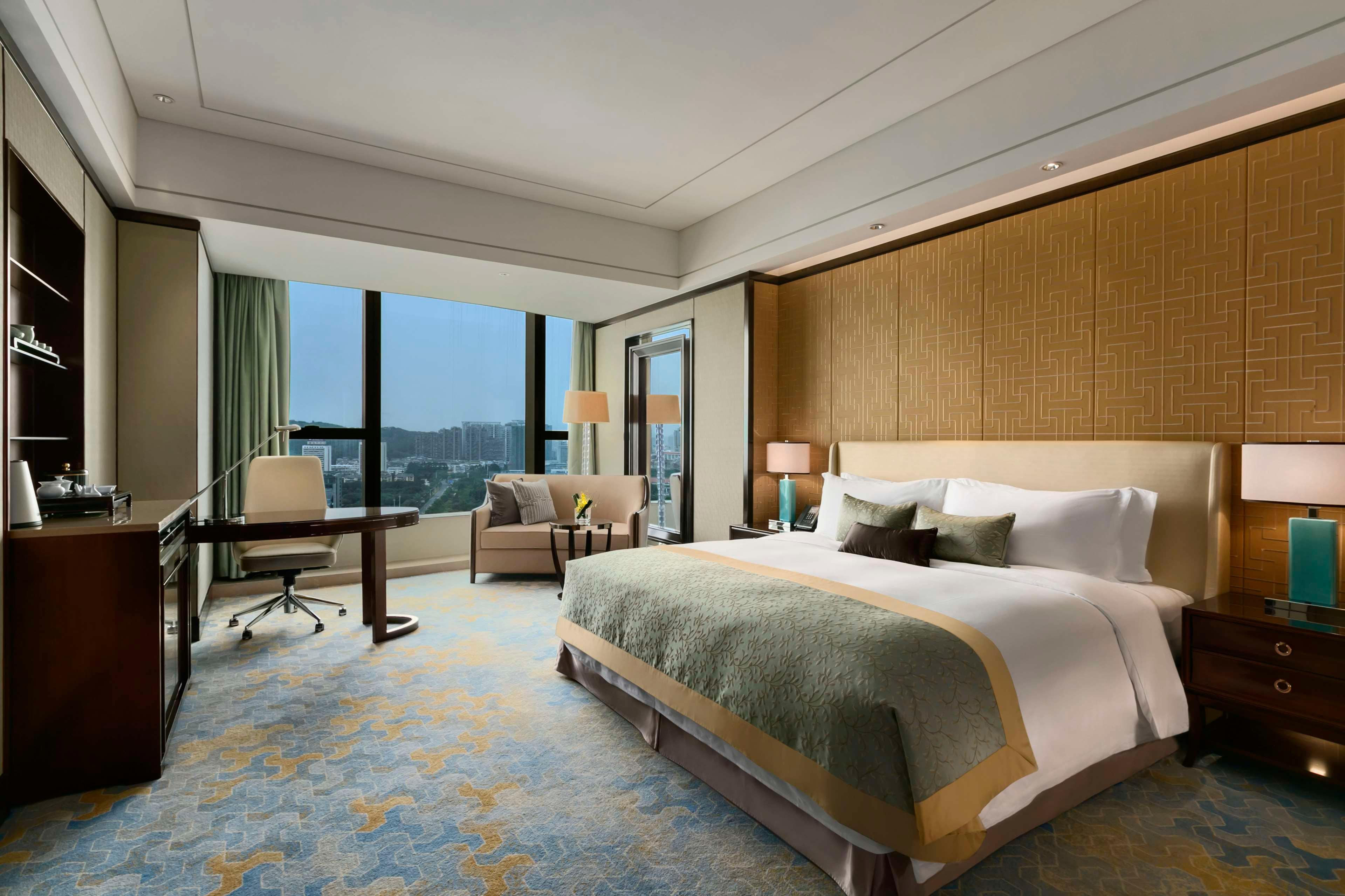 Room Deluxe