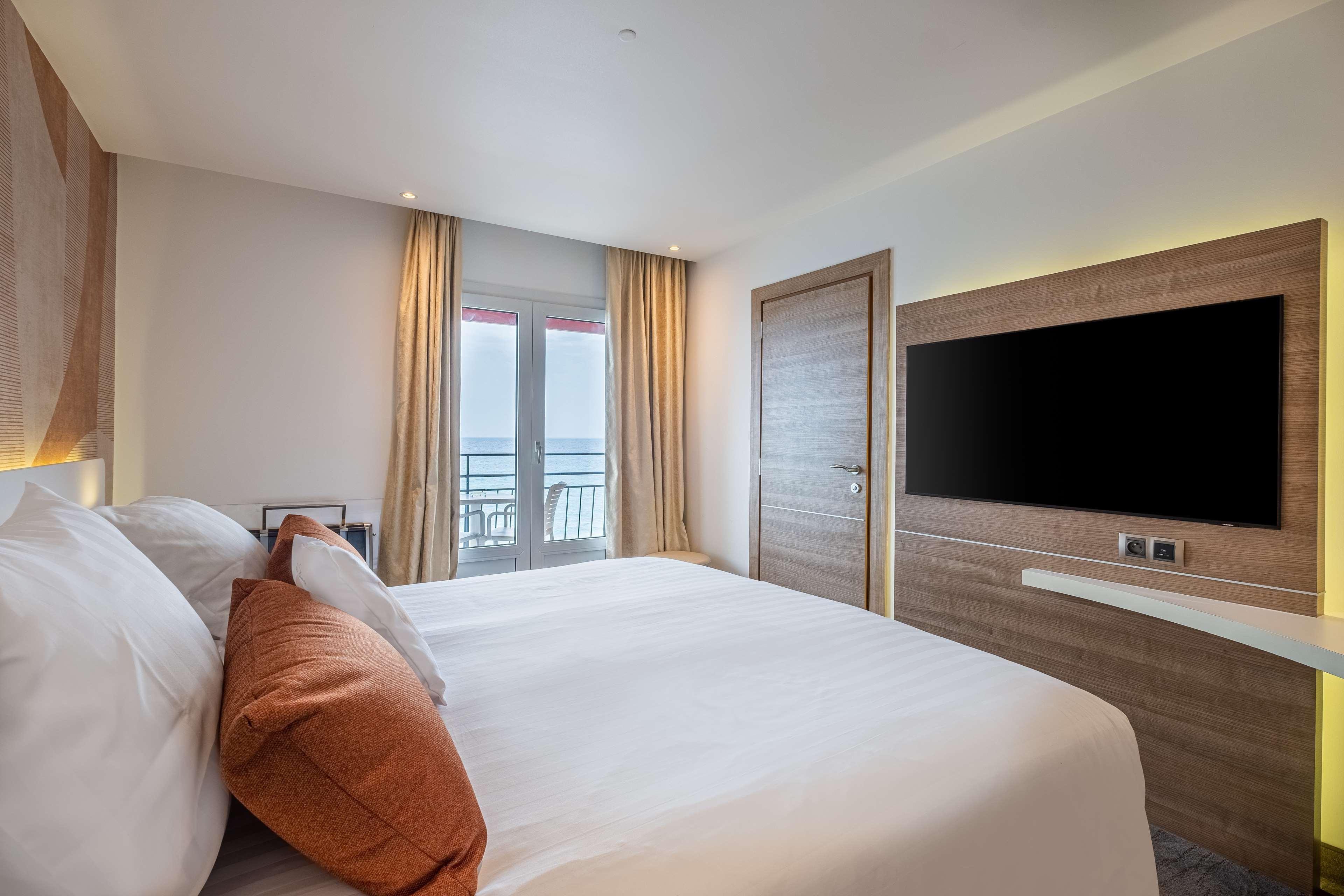 Double Superior Sea View