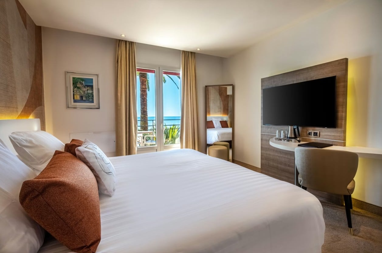 Double Premium Sea View