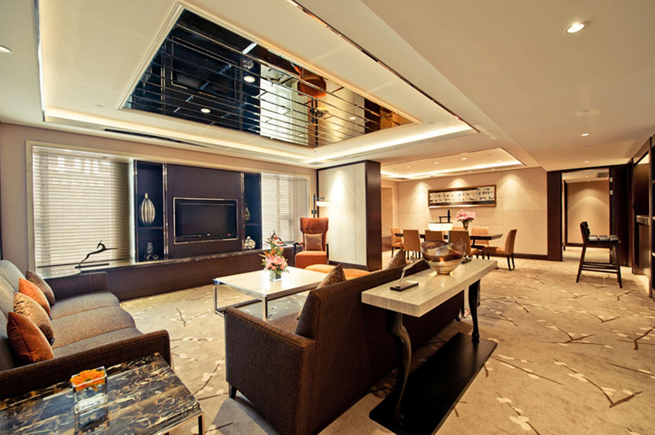 Suite Two King Beds