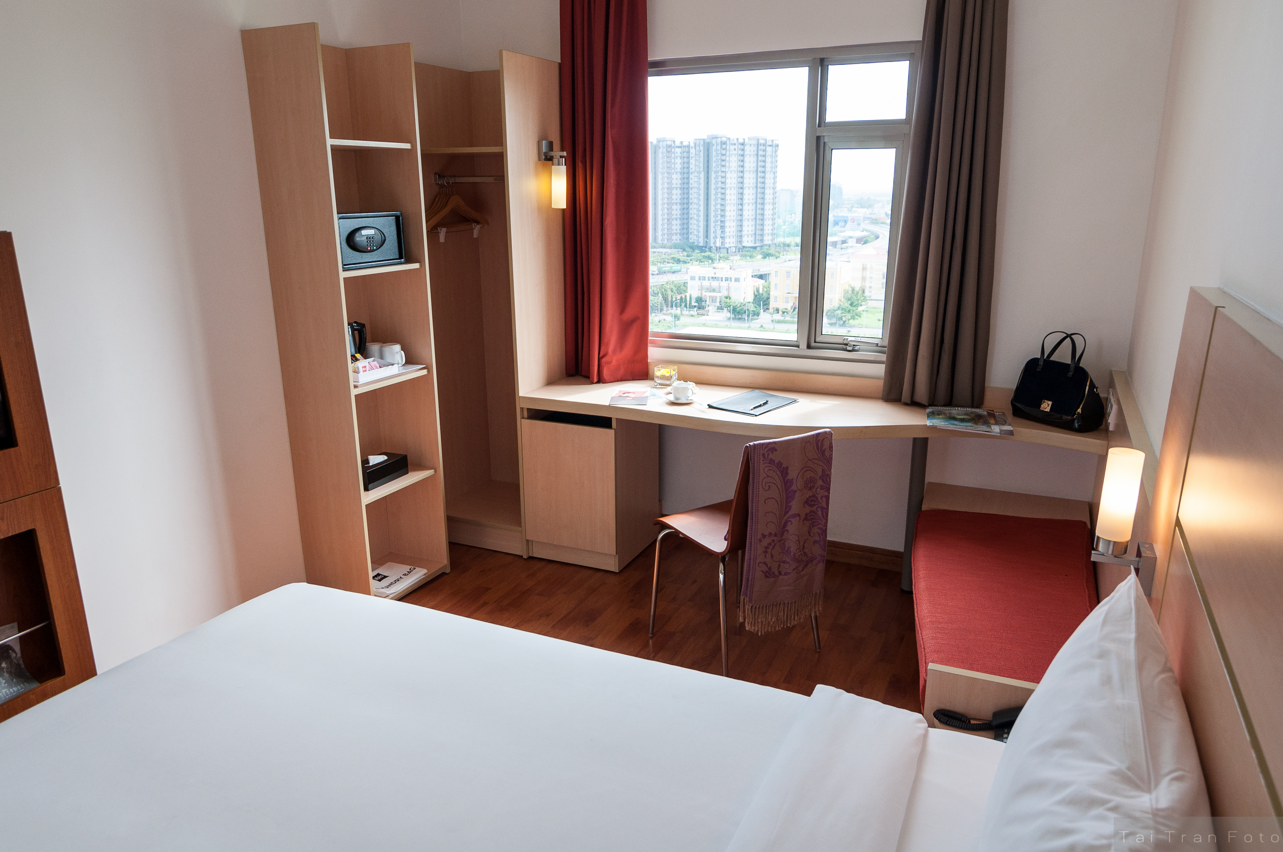 Double Queen Size Bed