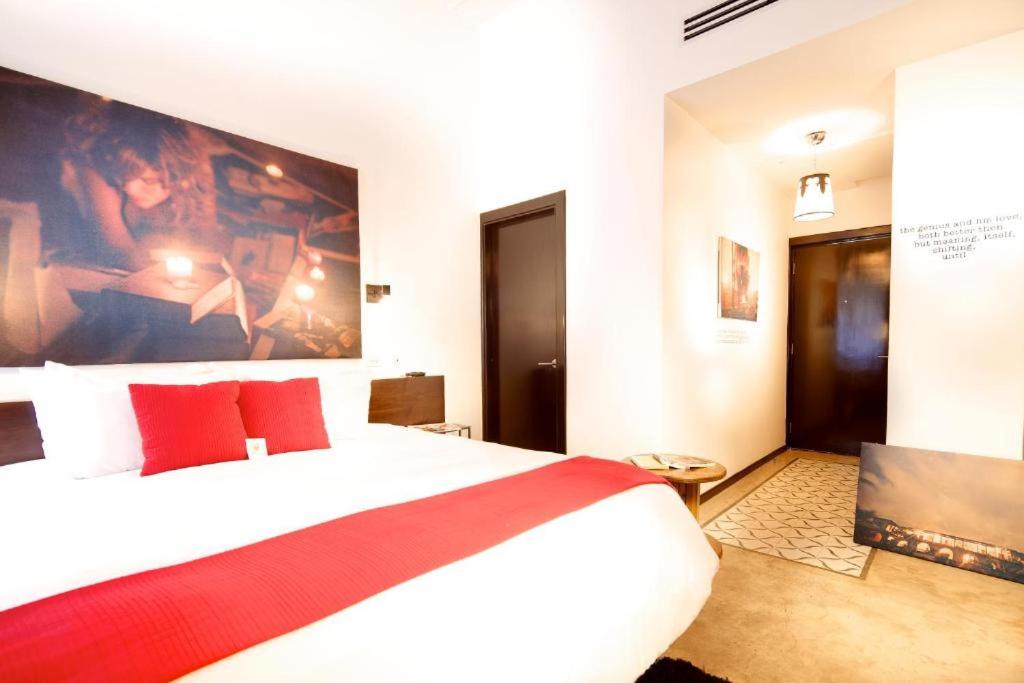 Double or Twin Capacity 2