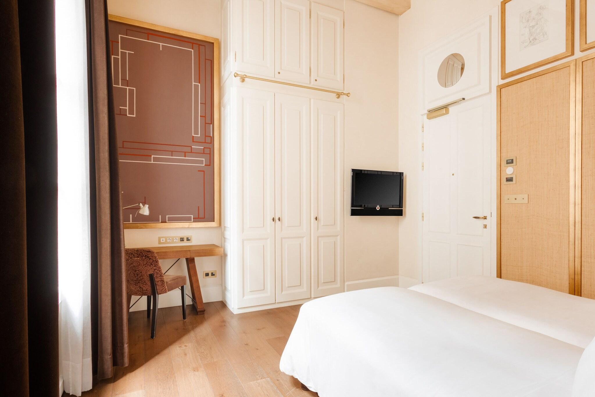 Double or Twin Two Beds