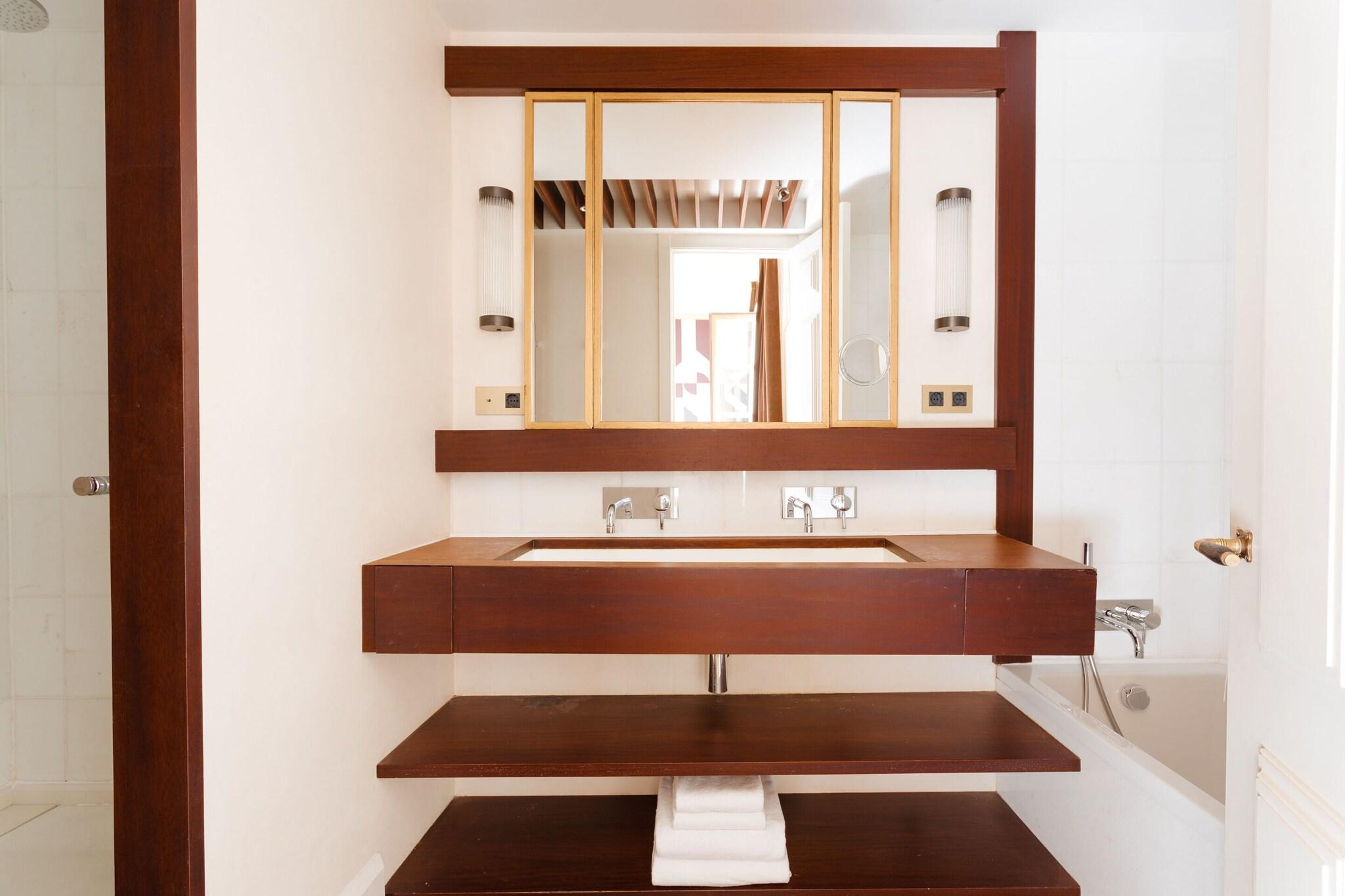 Double or Twin Two Beds