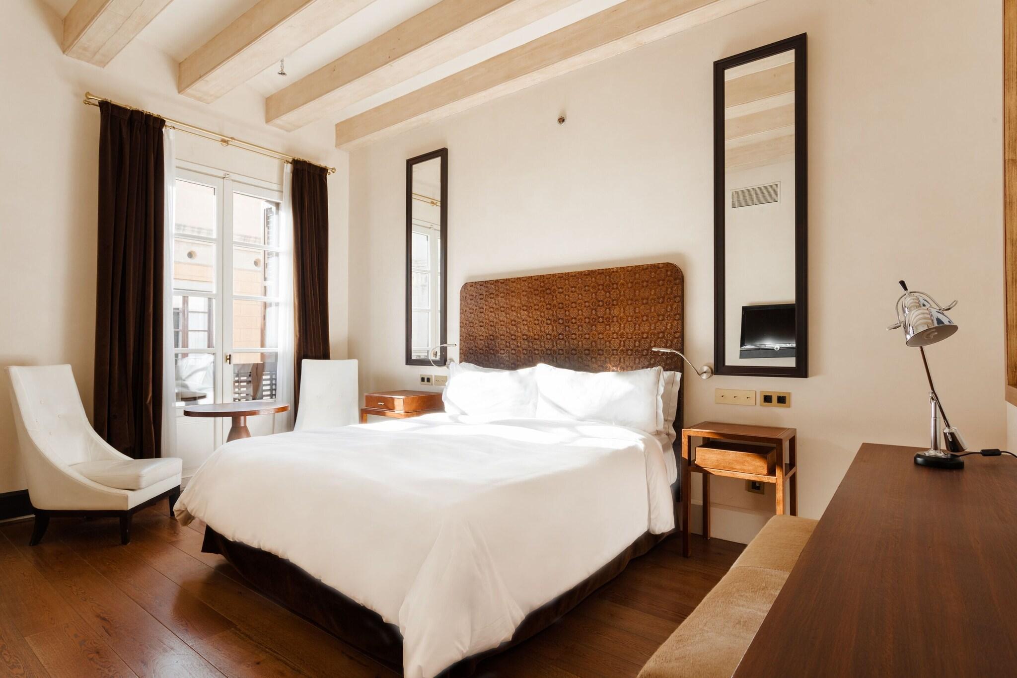 Double King Size Bed