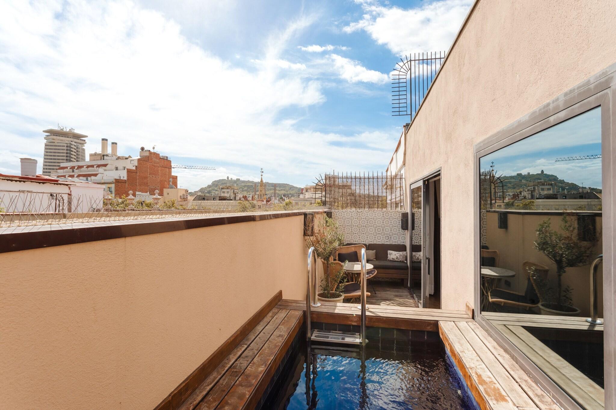 Double Superior with Private Pool