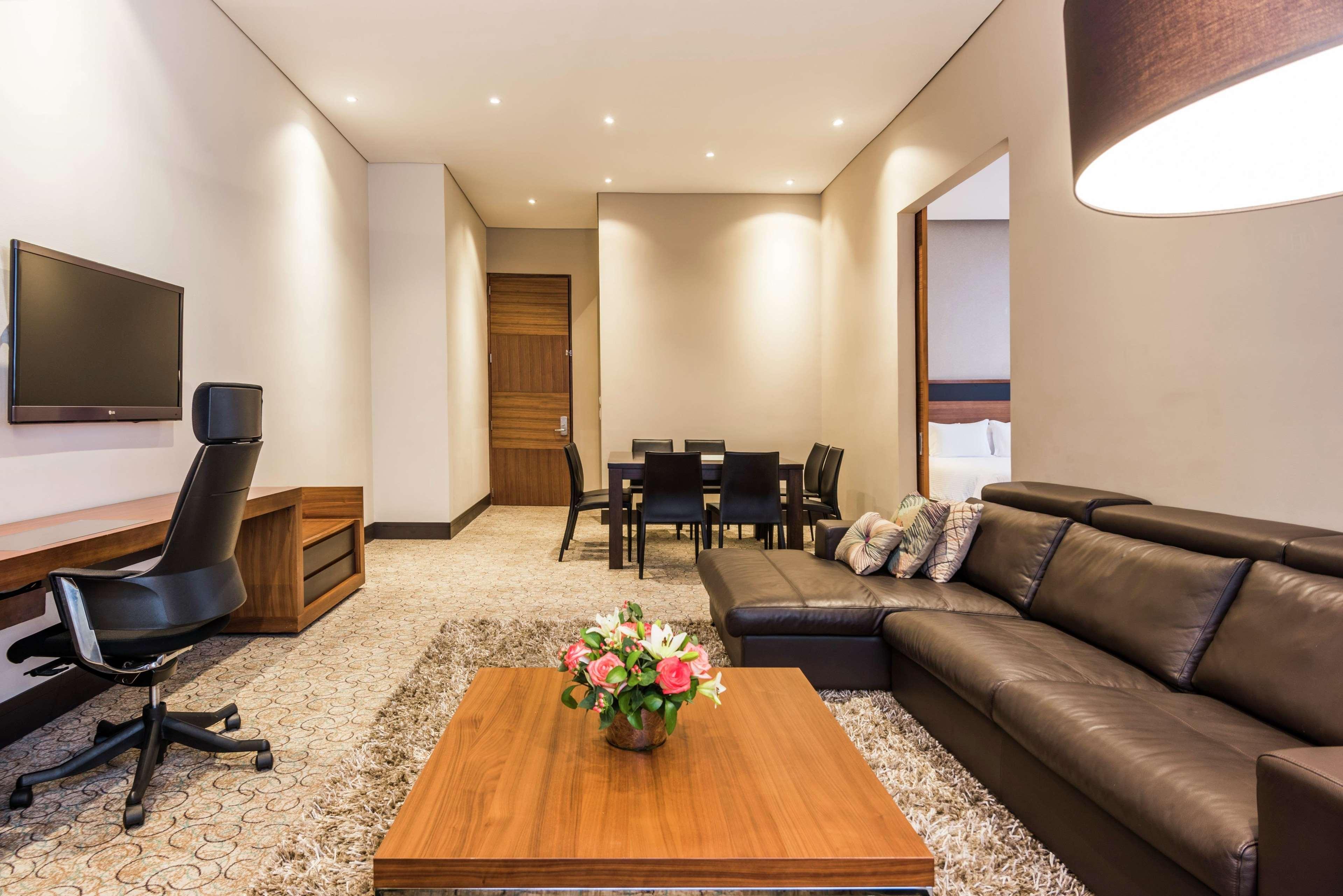 Junior Suite King Size Bed