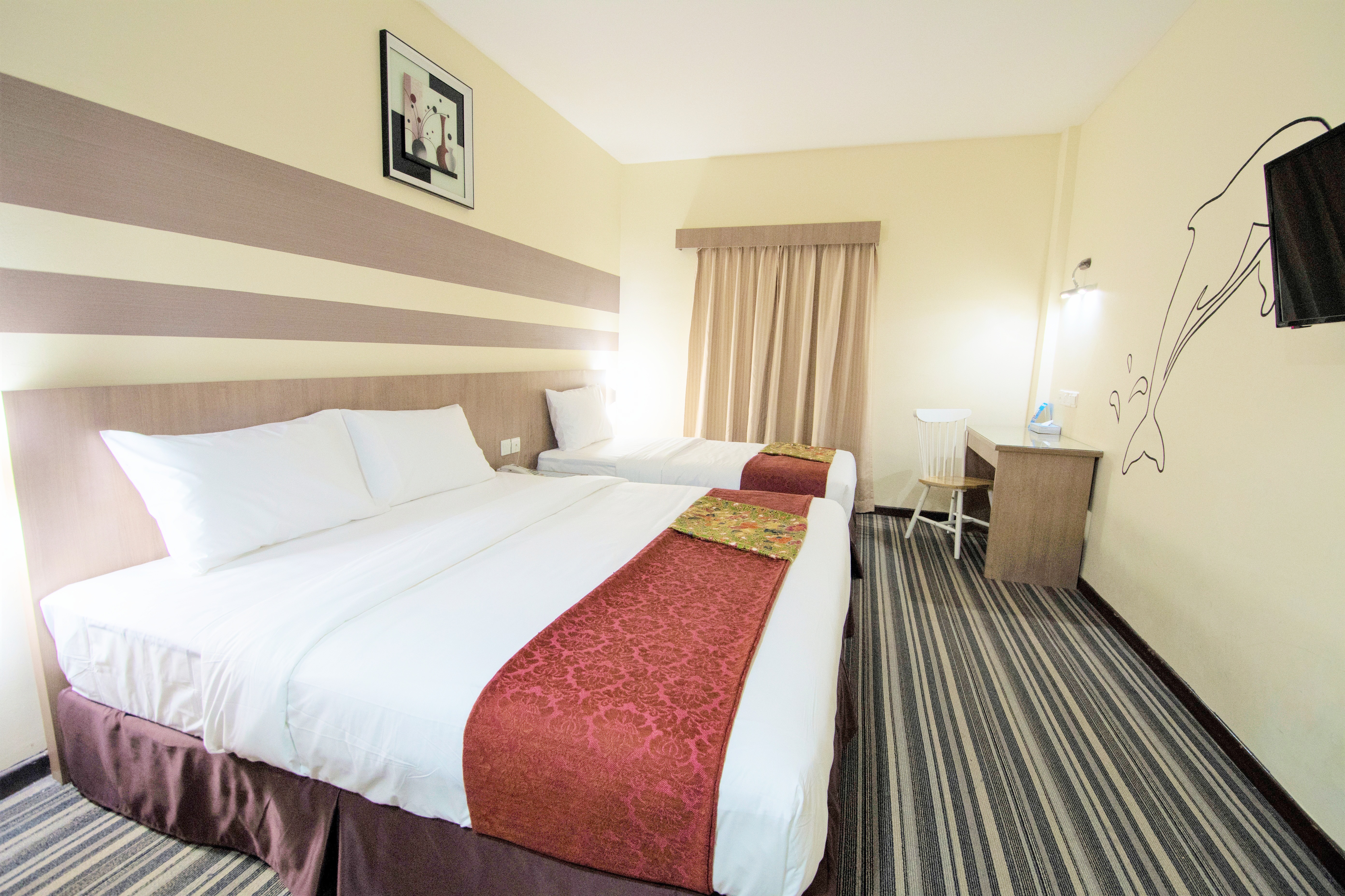 Family Room Guest Room