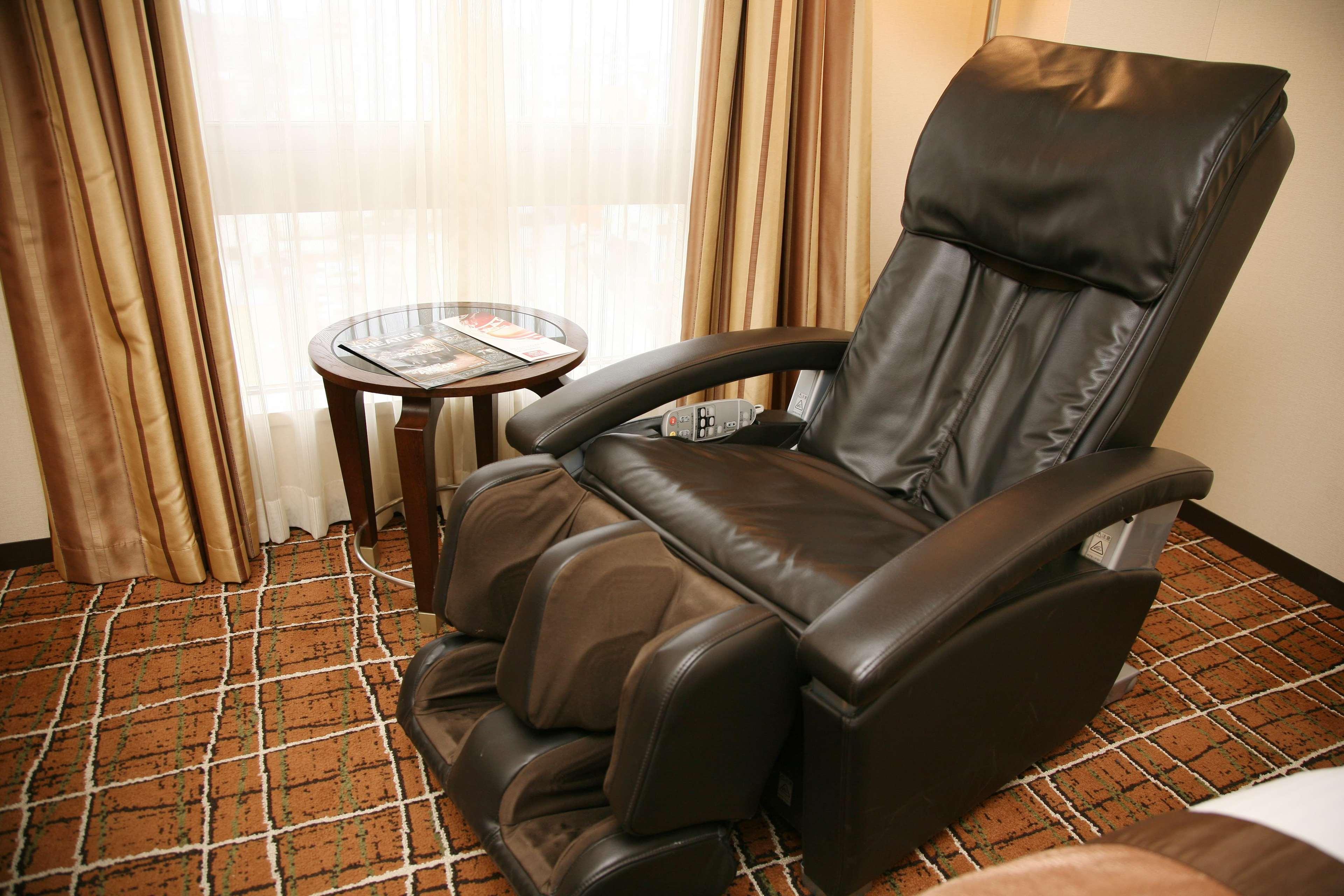 Double Deluxe King Bed