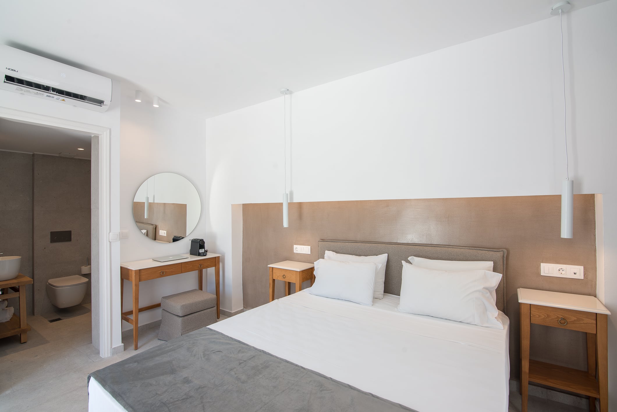 Double or Twin Deluxe