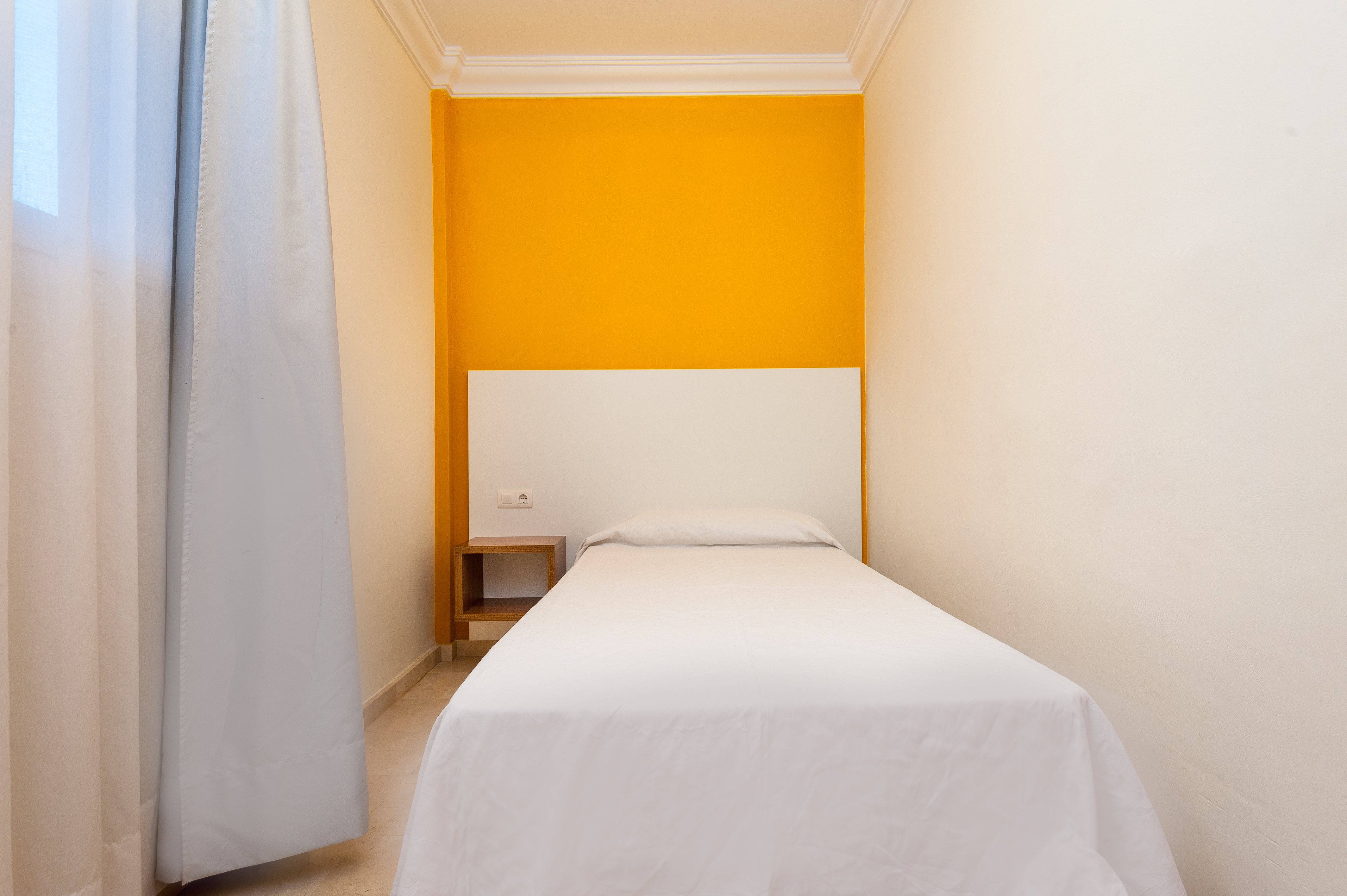 Apartment Capacity 5 Three Bedroom