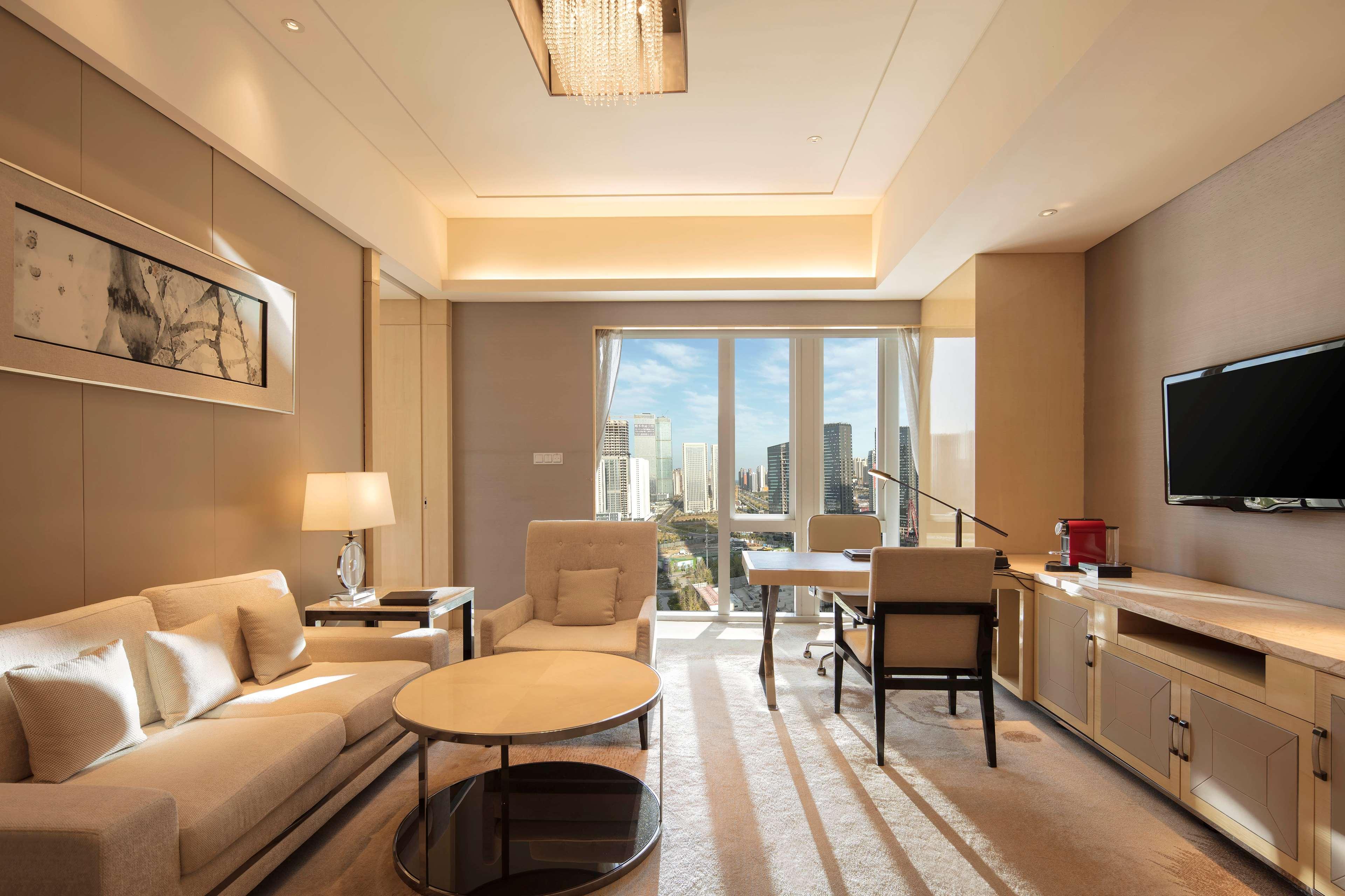 Suite Executive King Bed