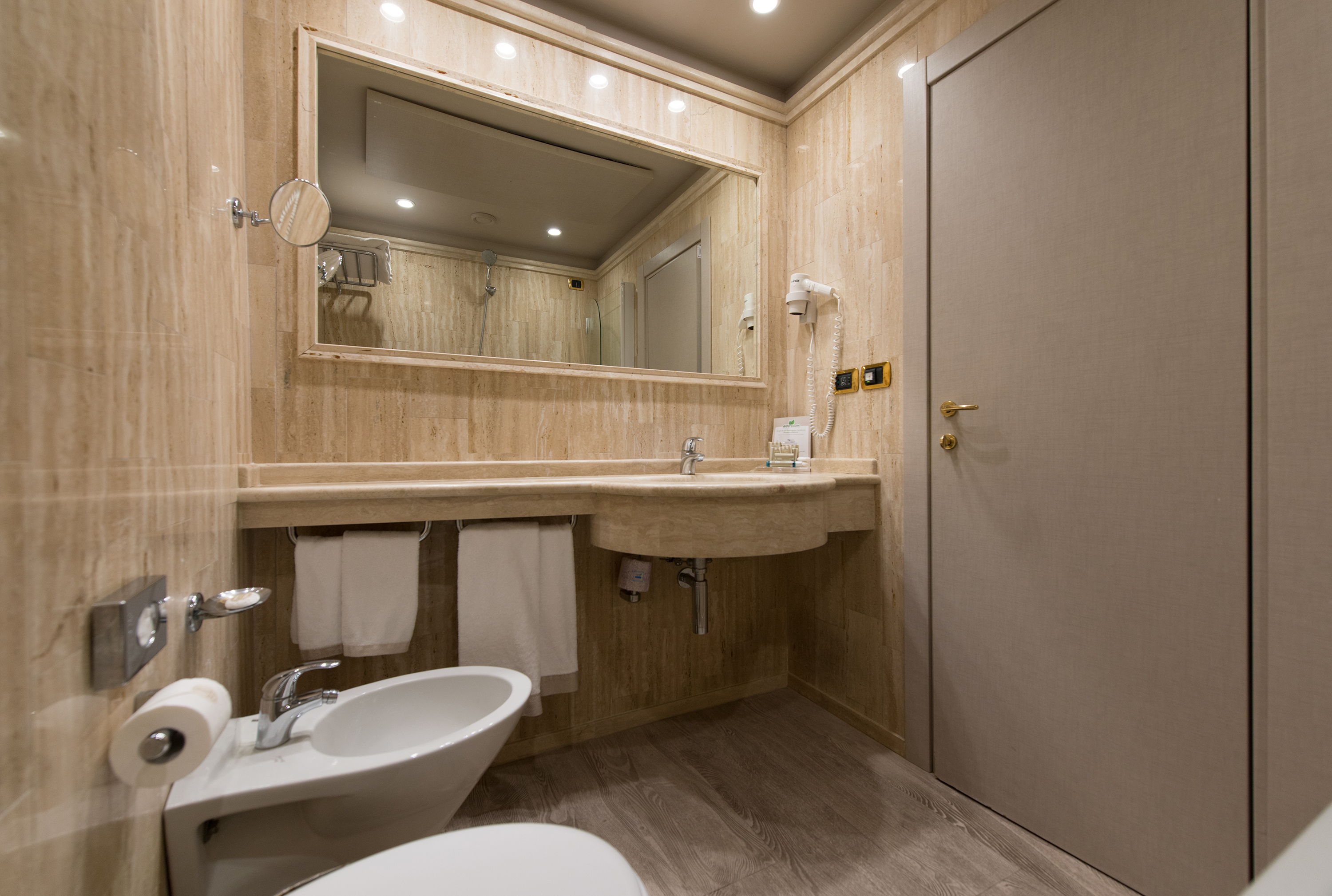 Double Single Classic Sea View