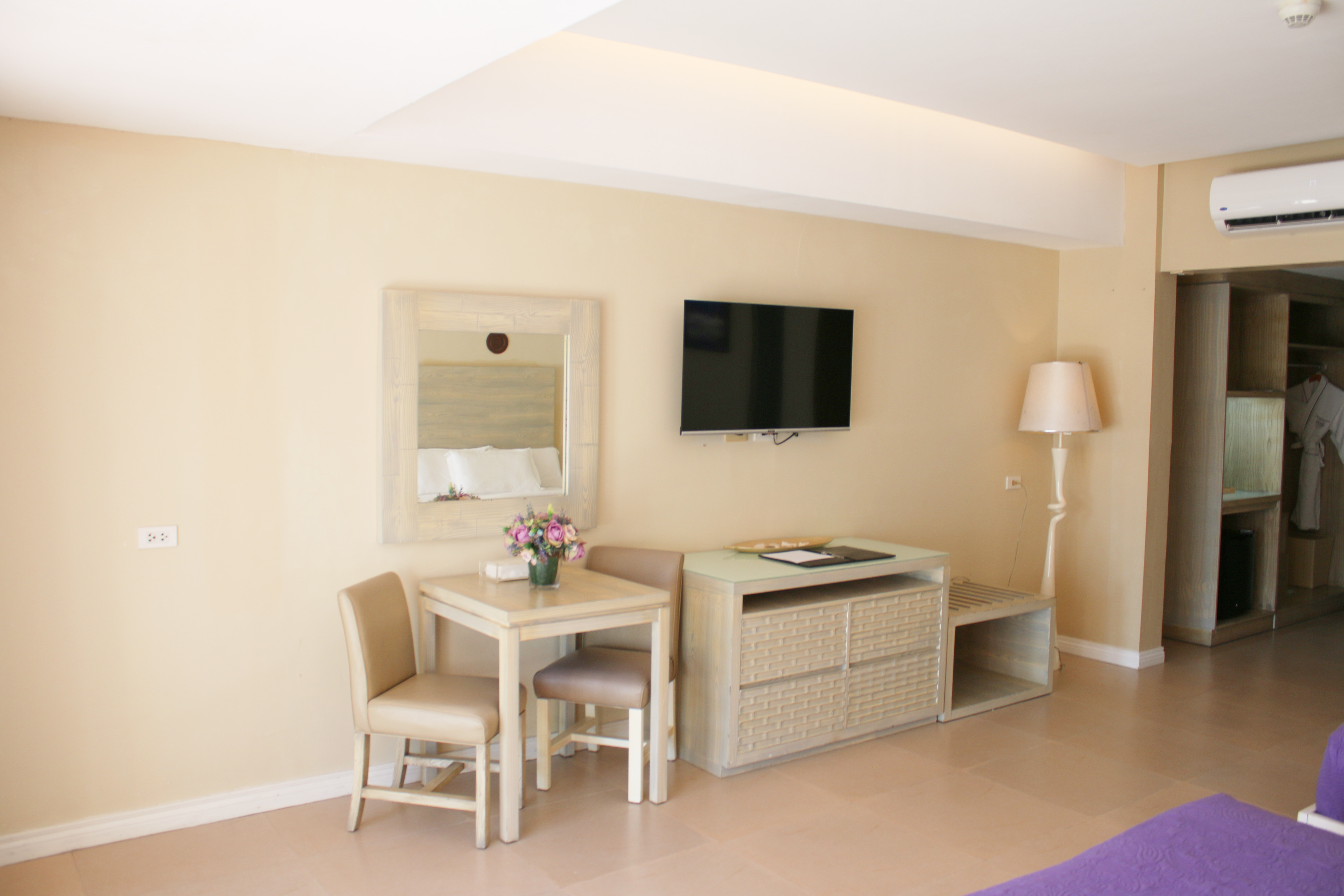 Double or Twin Premier Sea View