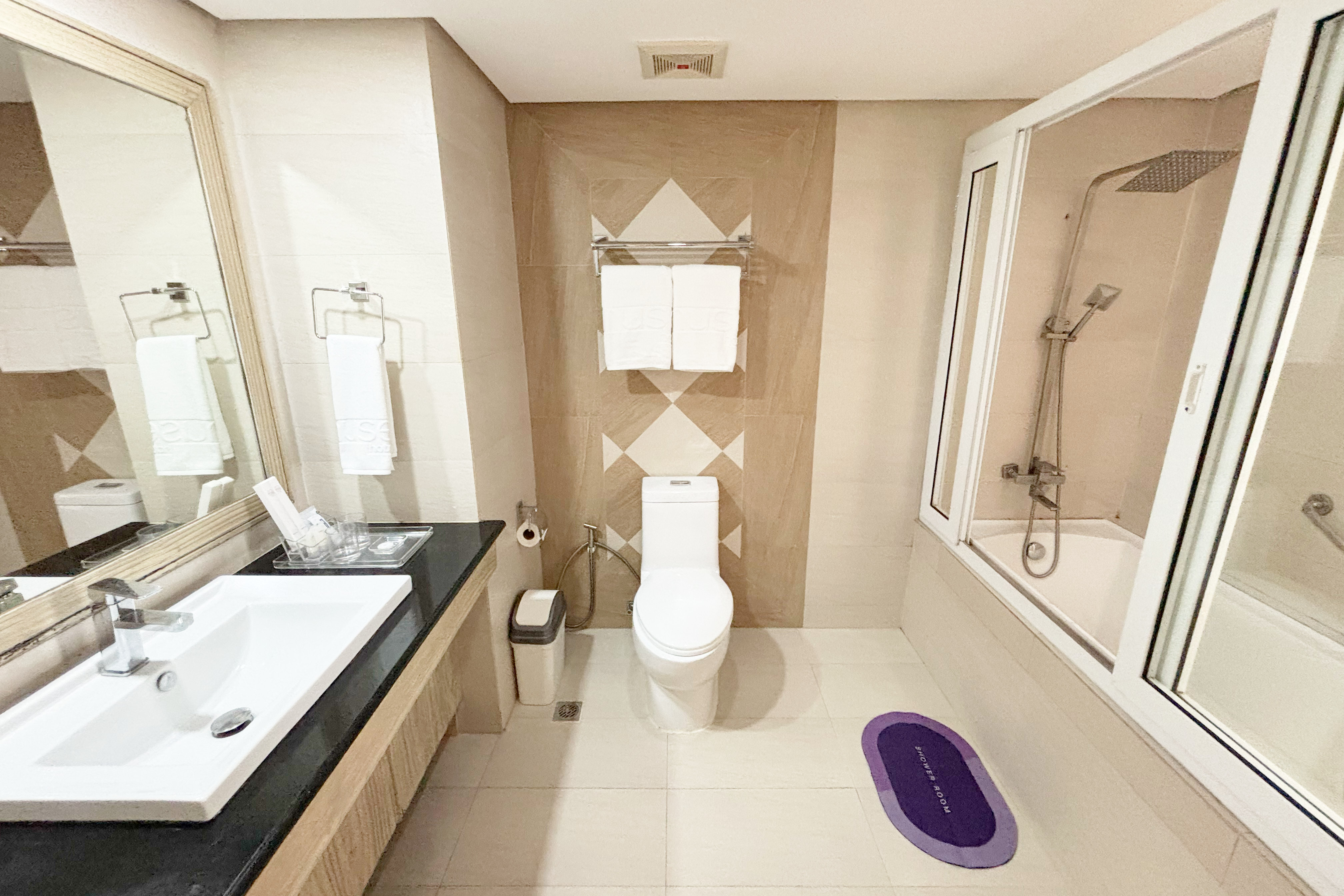 Double or Twin Premier Sea View