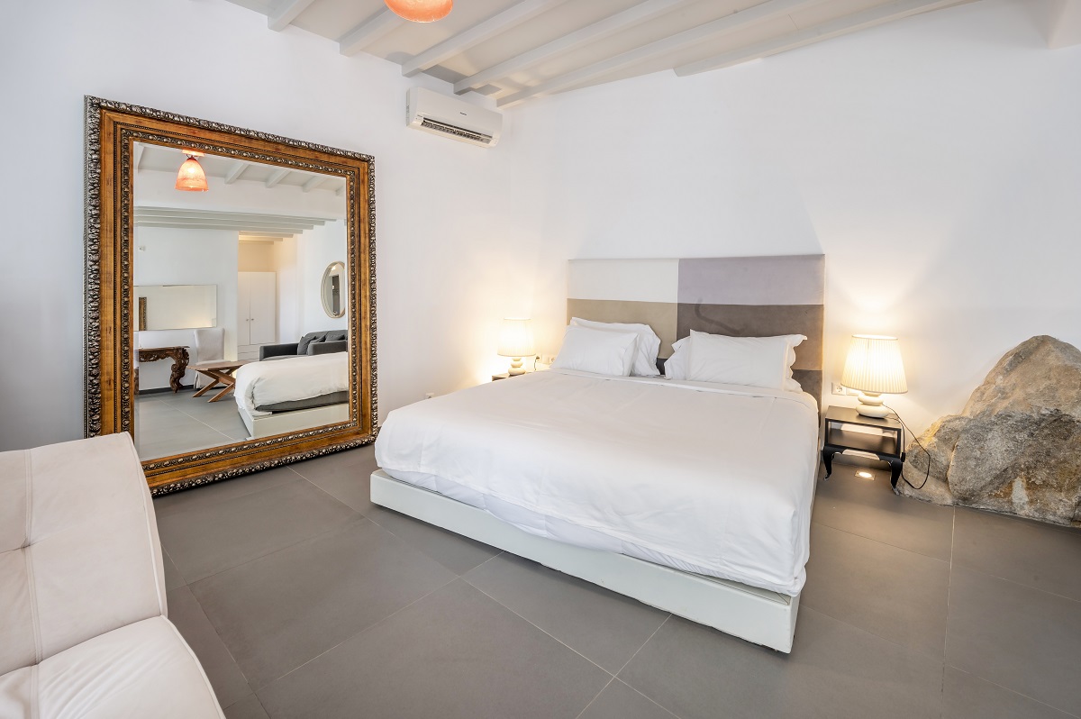 Suite Deluxe with Private Pool