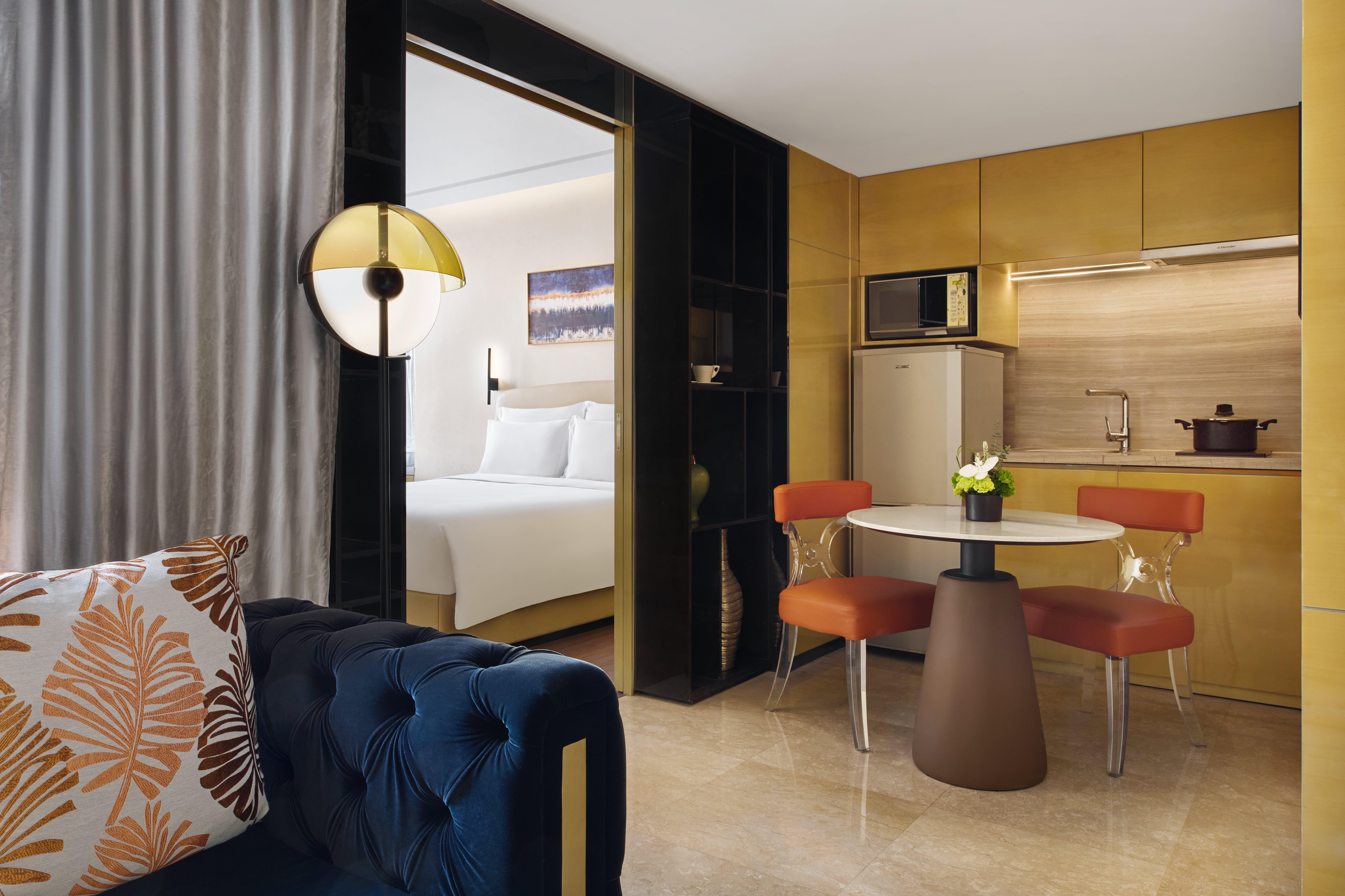 Suite with Kitchenette