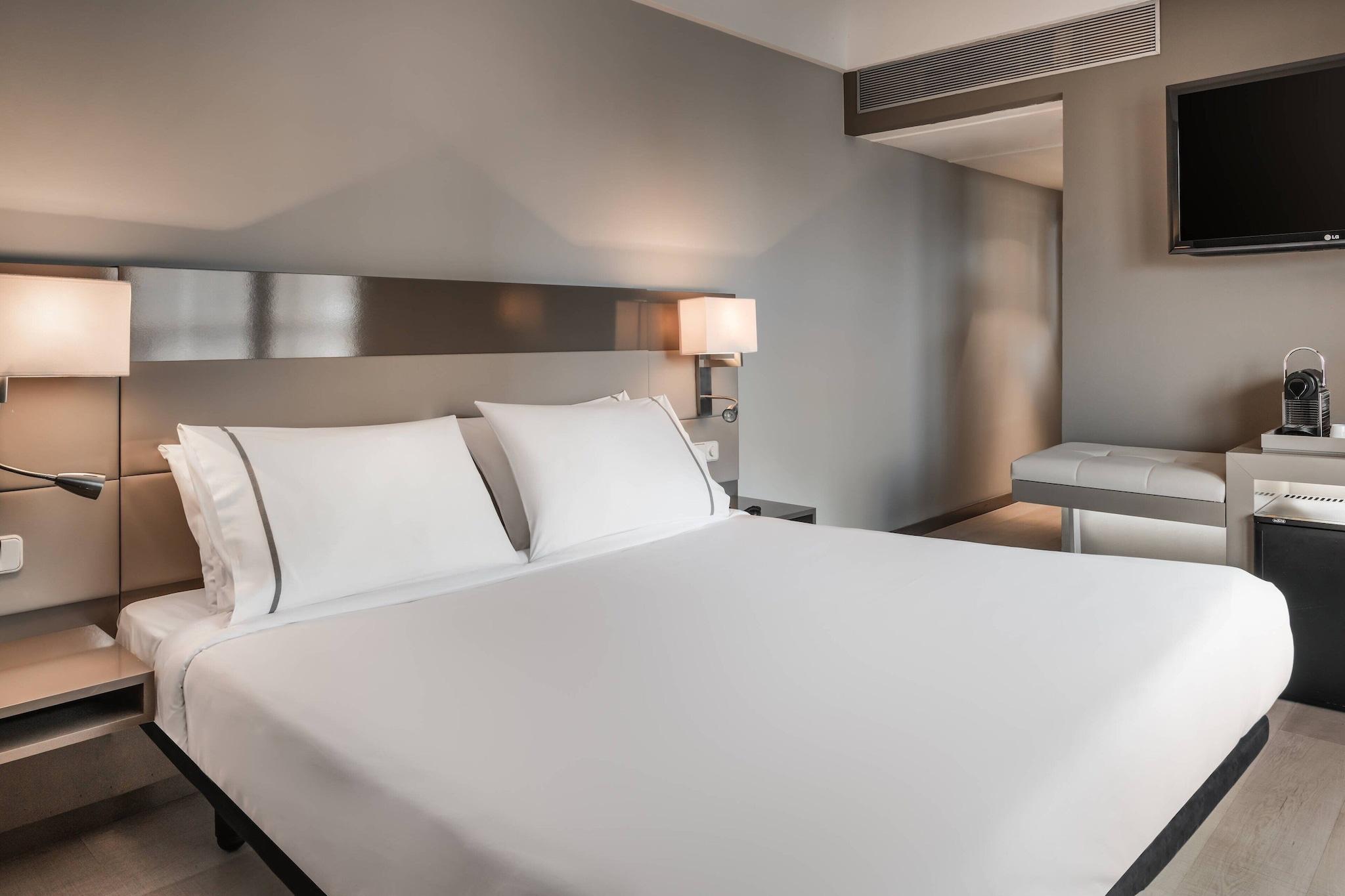 Double King Size Bed