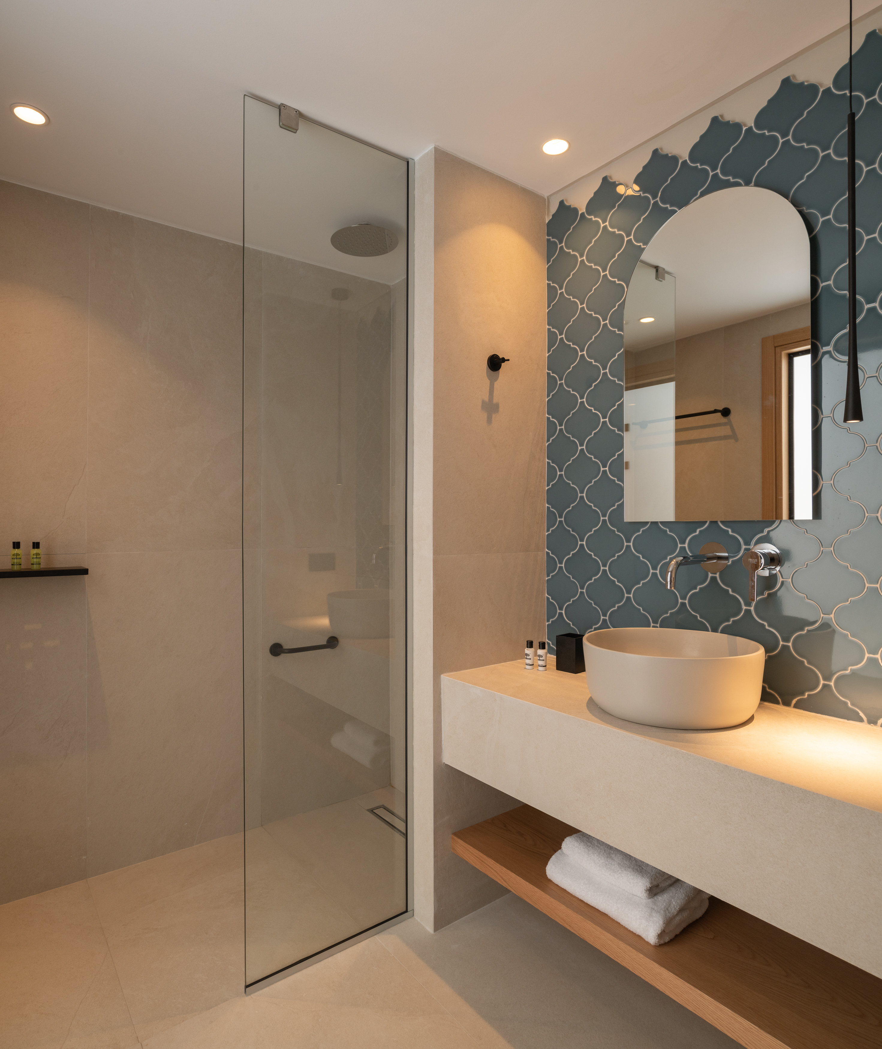 Double or Twin Superior