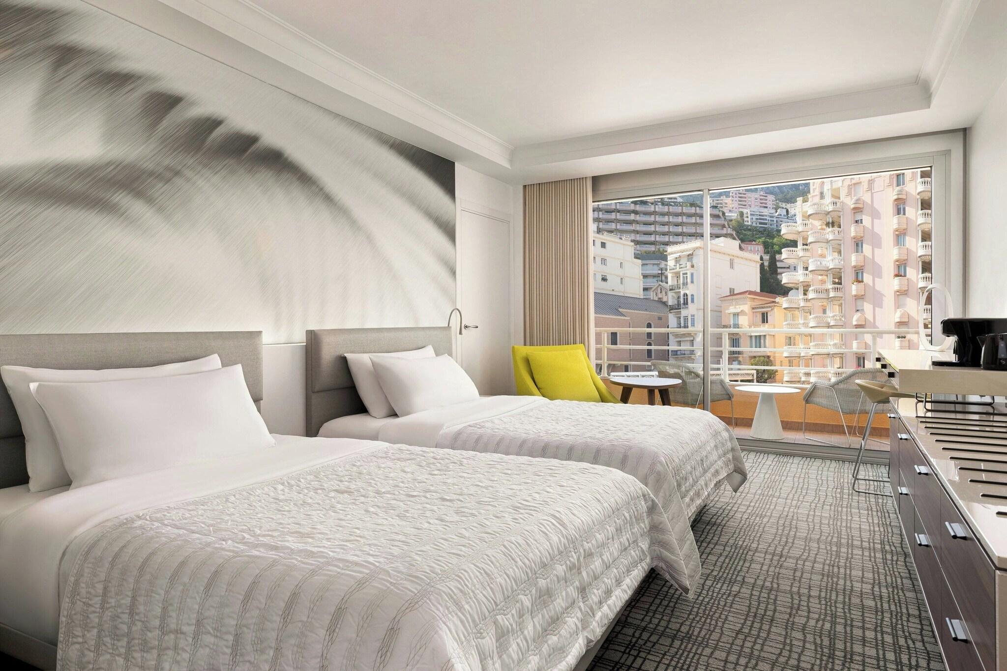 Quadruple Superior City View