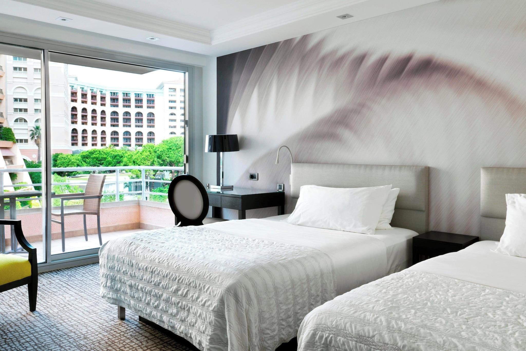 Quadruple Classic City View