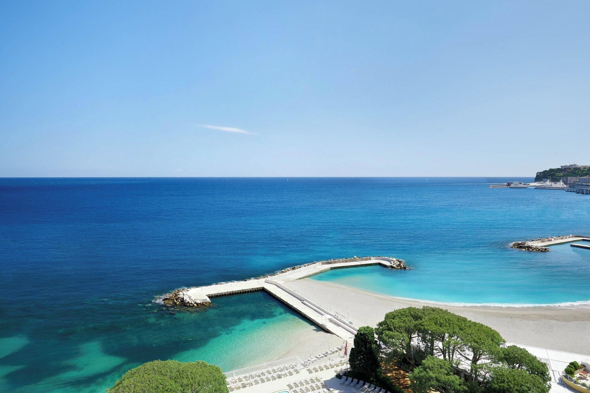 Quadruple Deluxe Sea View