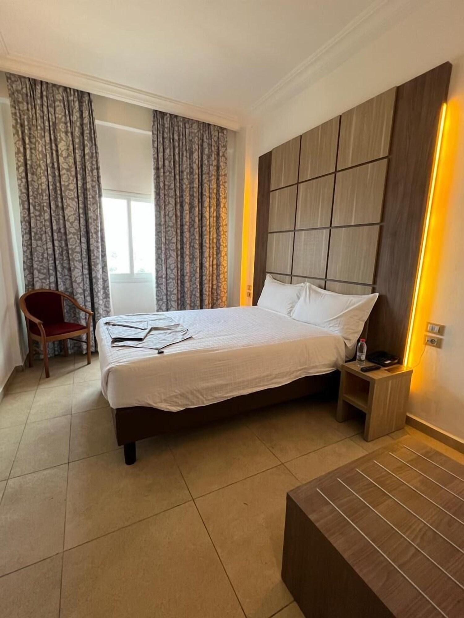 Double Queen Size Bed