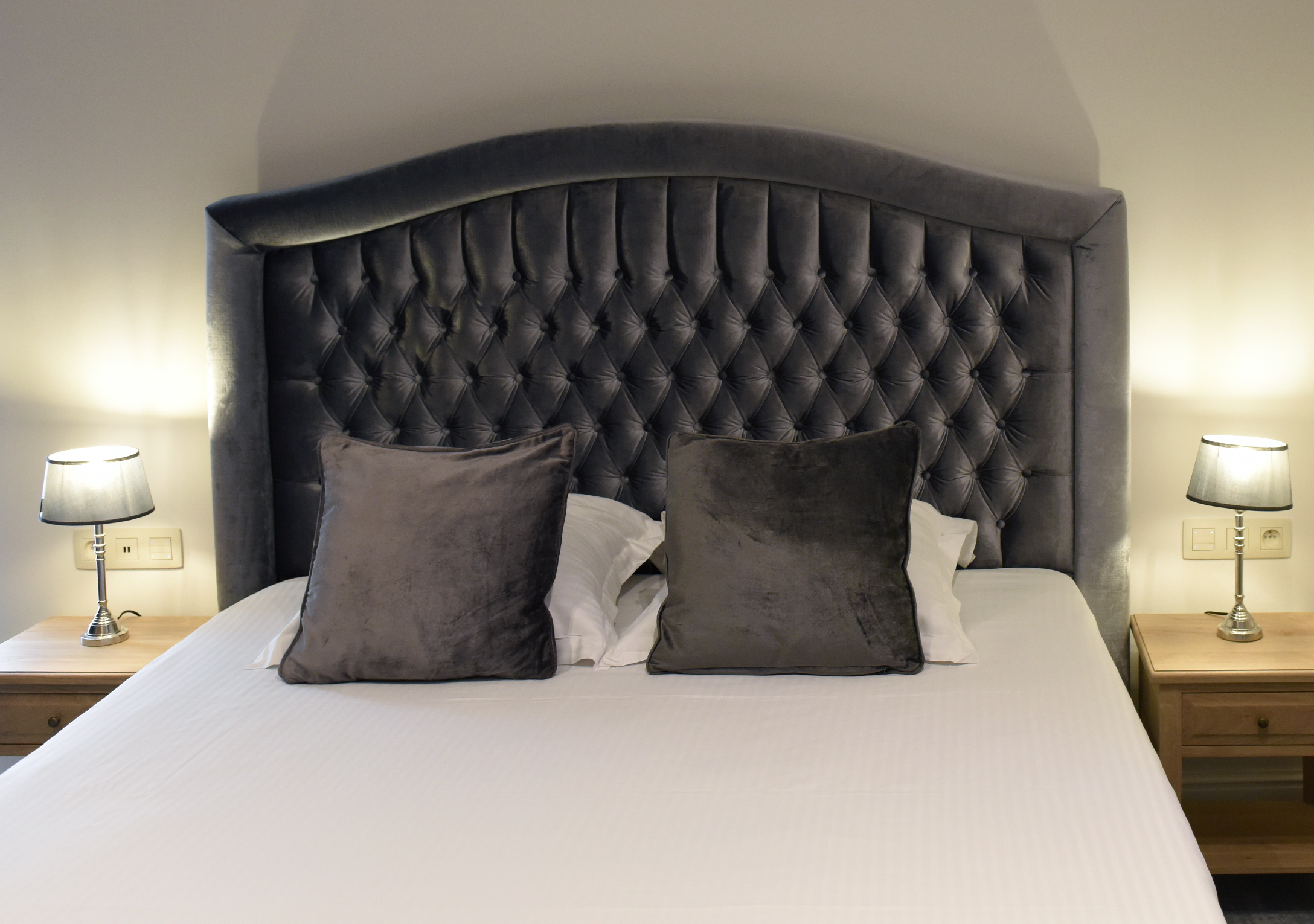 Double Classic Double Bed