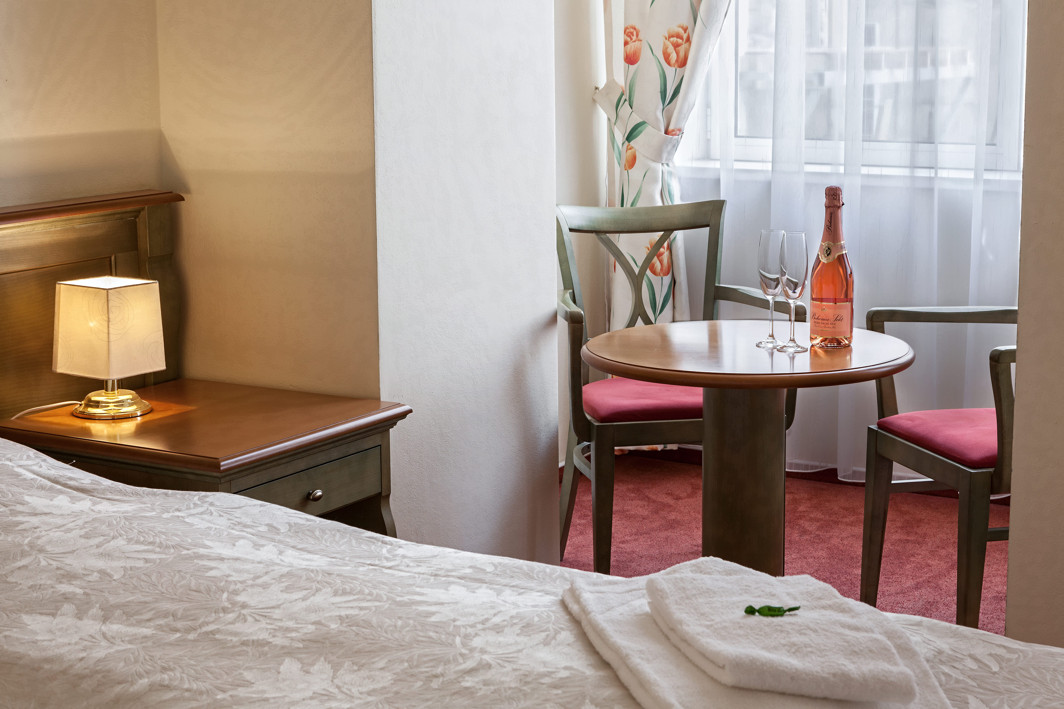 Double or Twin Standard