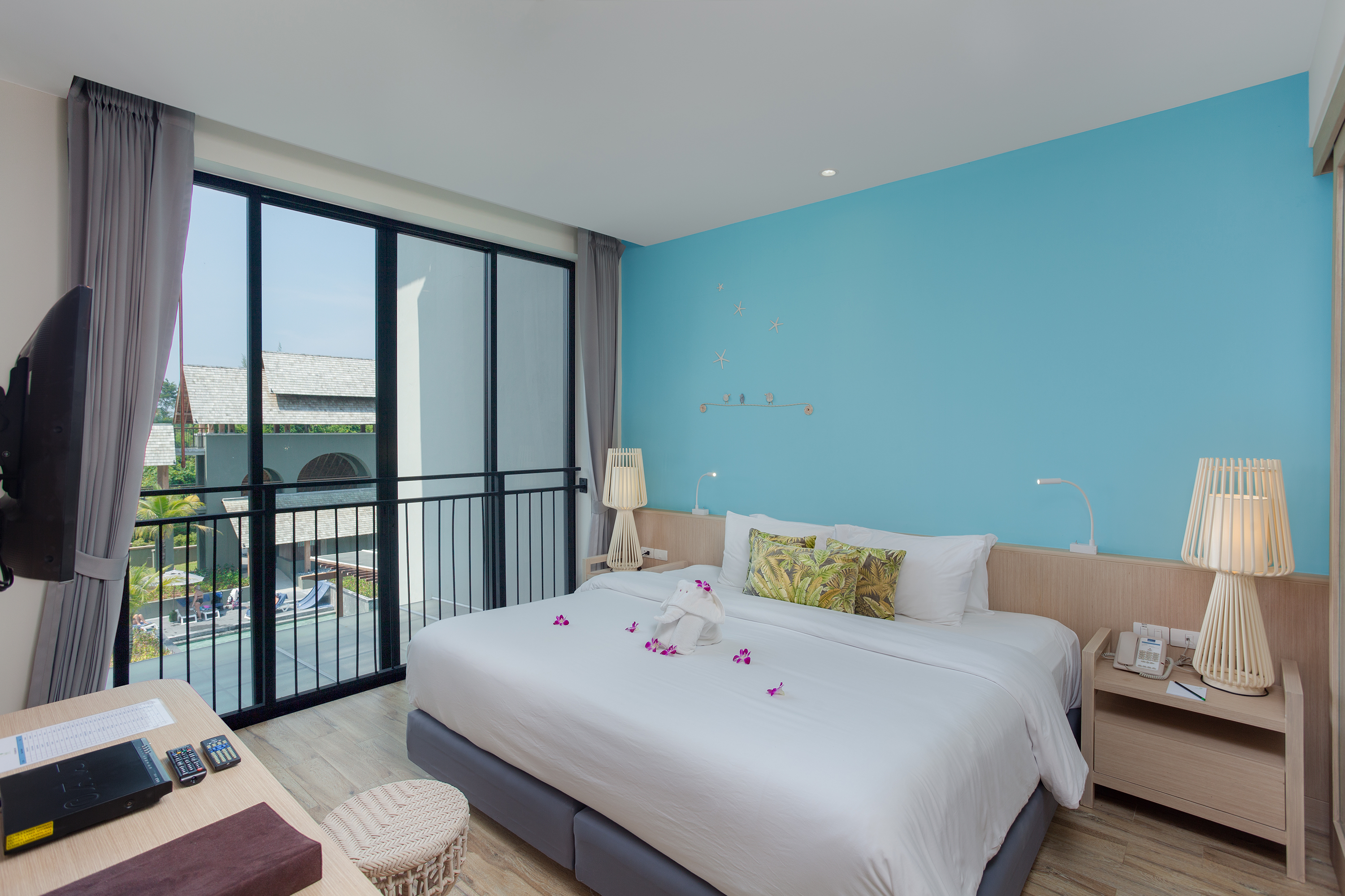 Double or Twin Deluxe