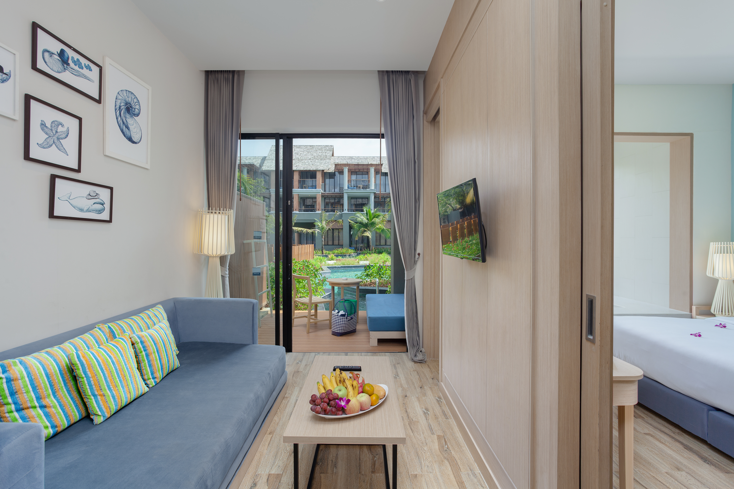 Double or Twin Deluxe with Jacuzzi