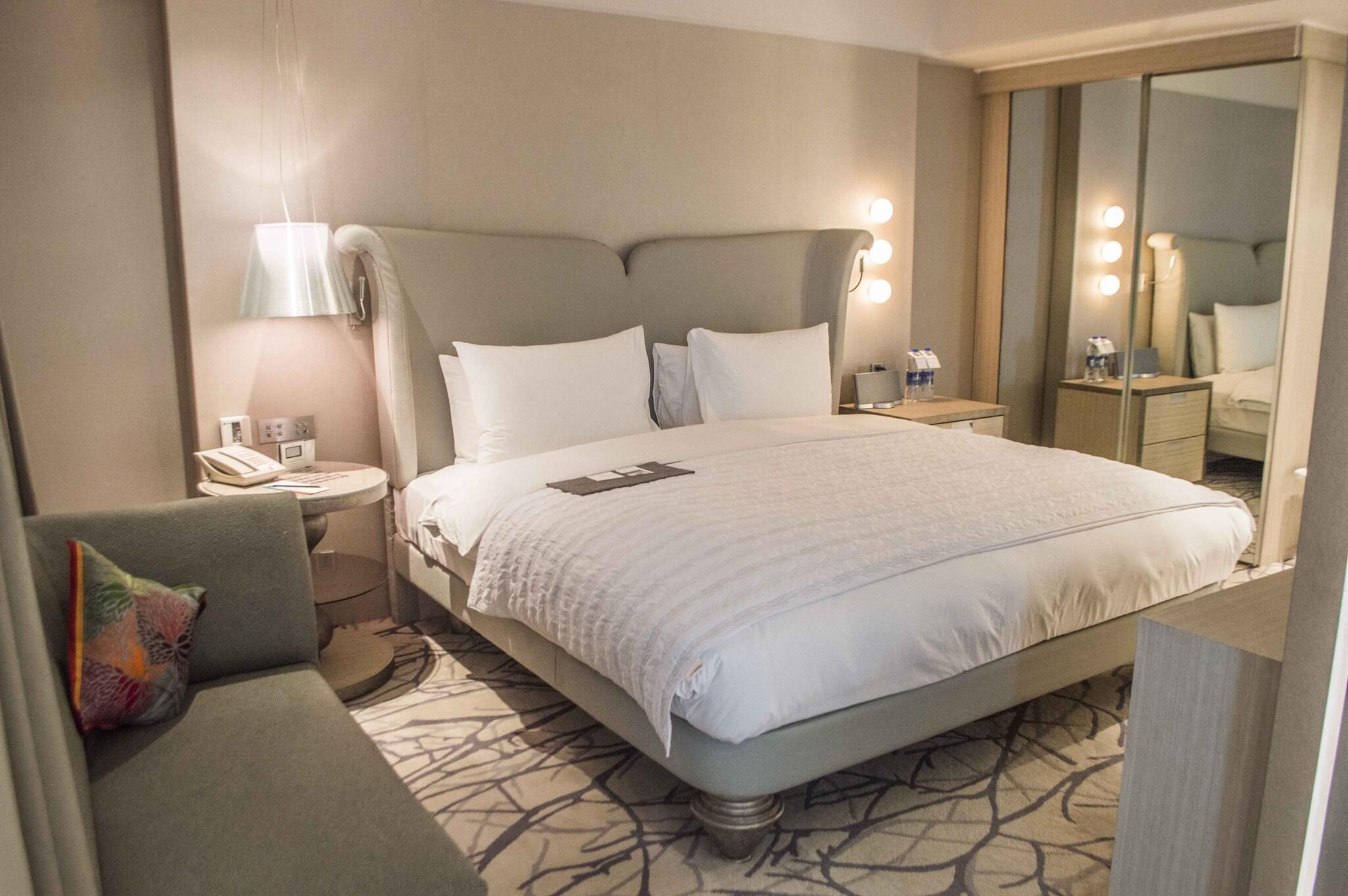 Suite Executive King Bed