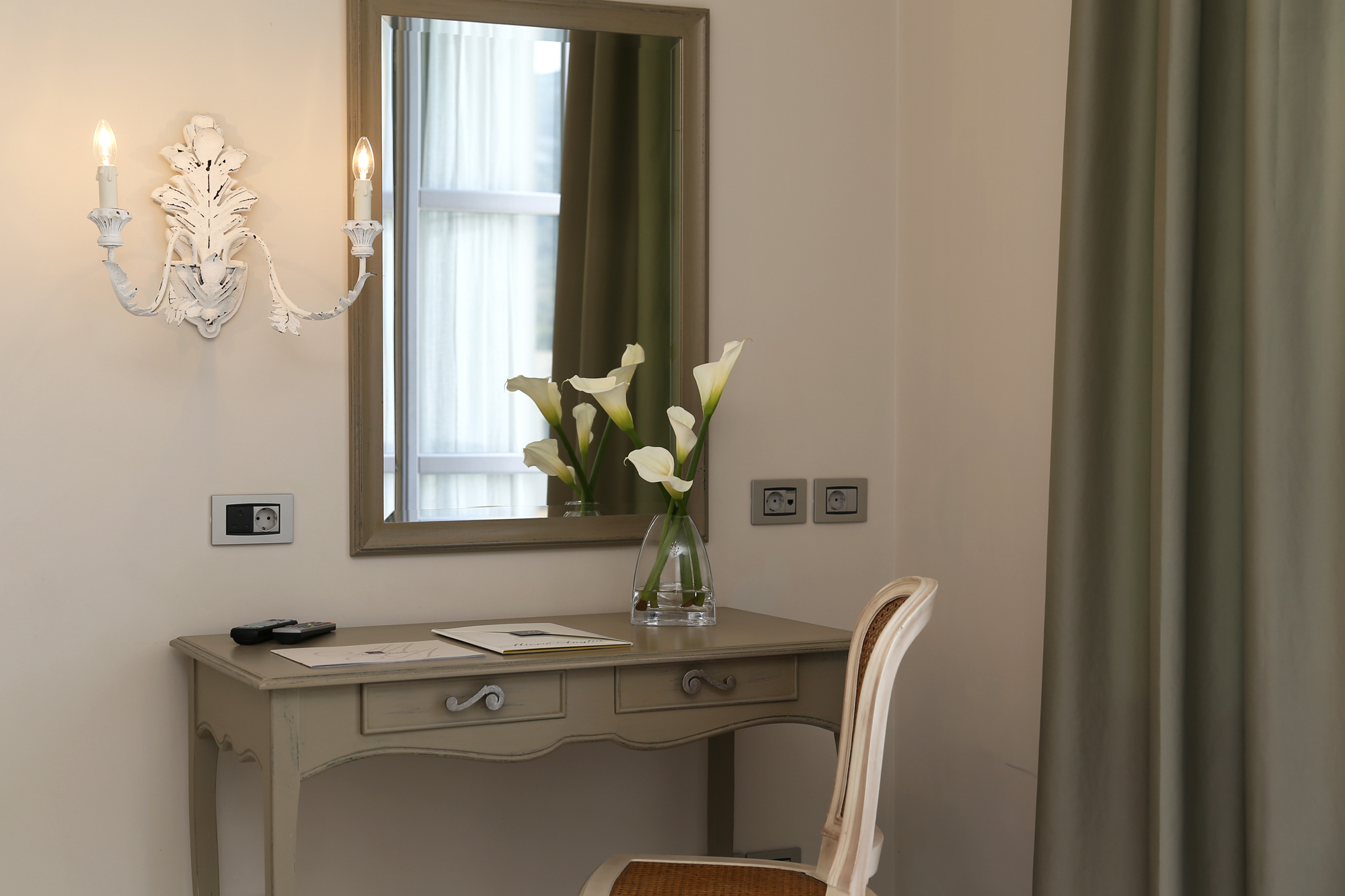 Double or Twin Standard