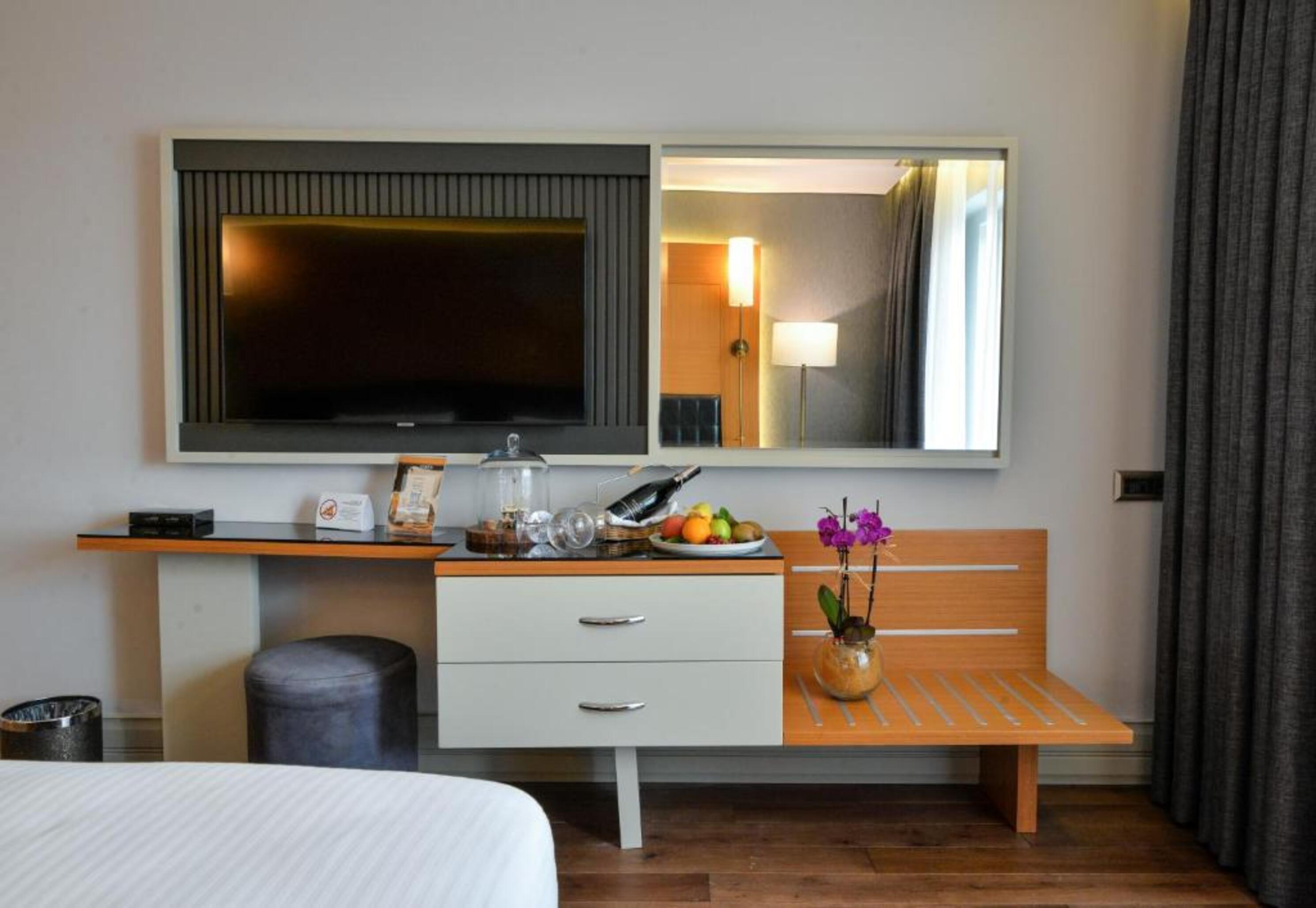 Family Room Connecting Room